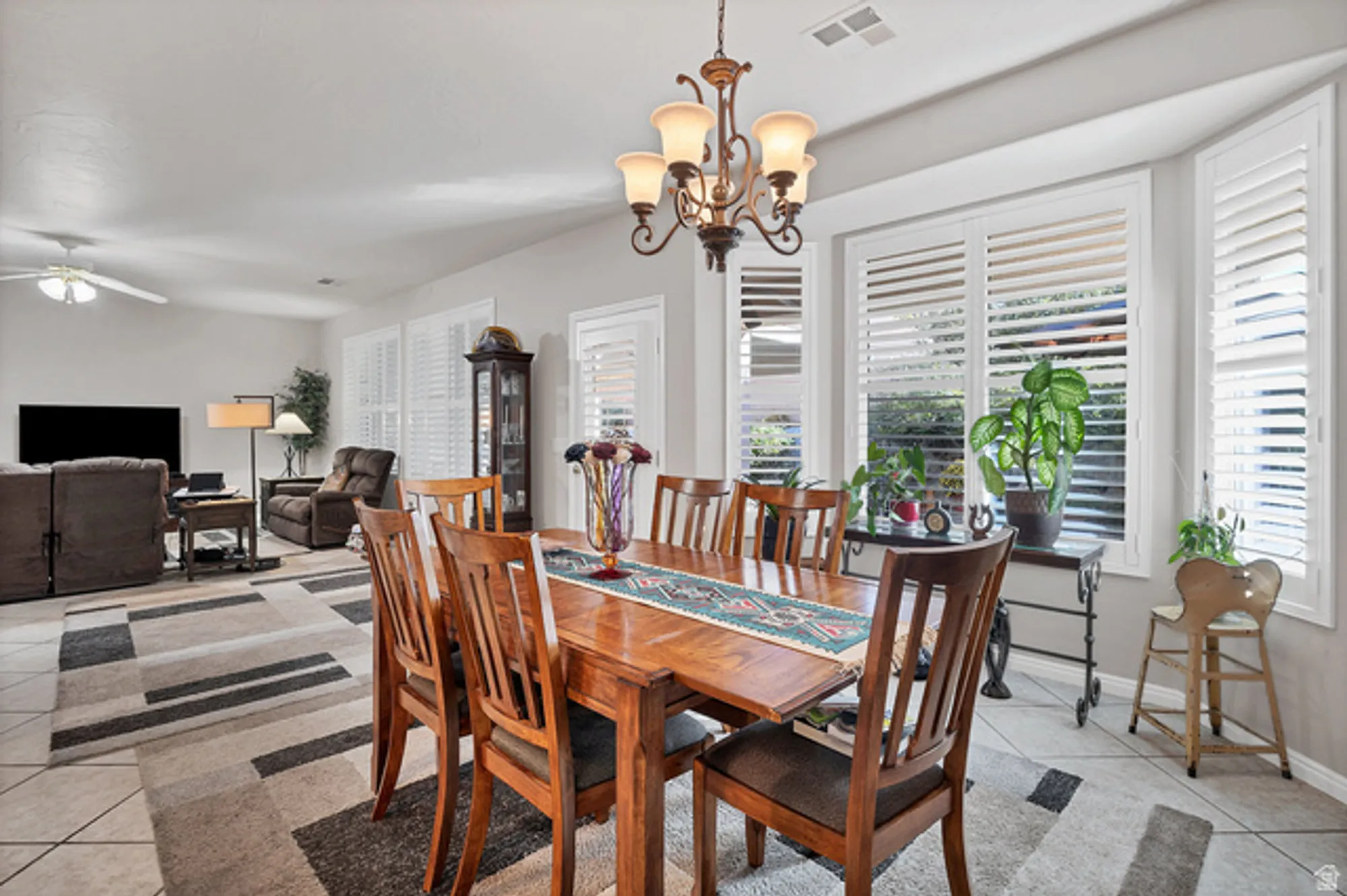 Property Slideshow image 13 of 31 | 4593 s flaming arch dr, St George, UT, 84790