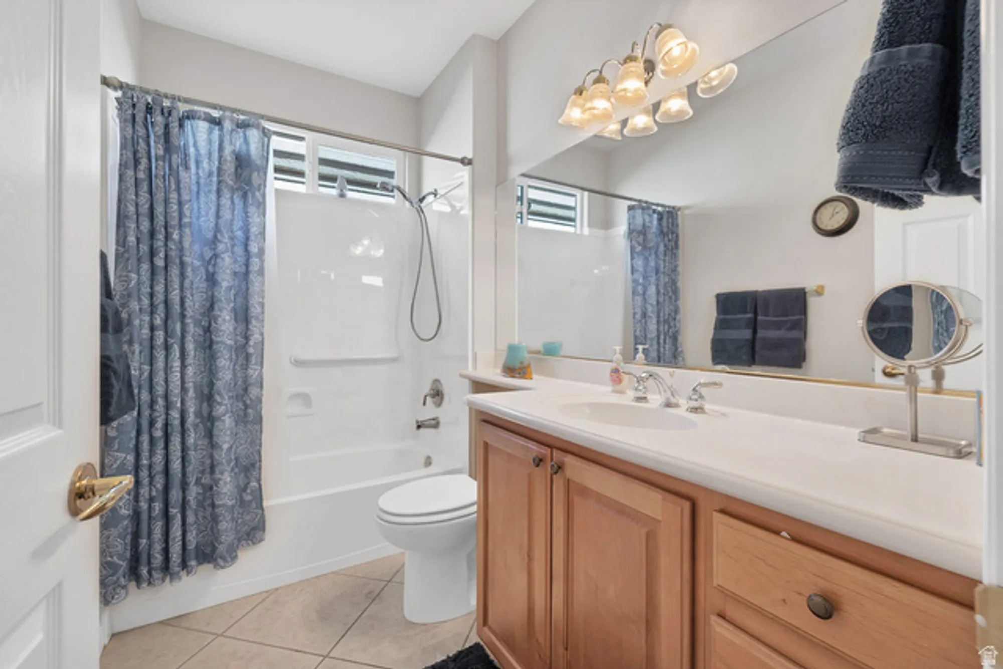 Property Slideshow image 24 of 31 | 4593 s flaming arch dr, St George, UT, 84790