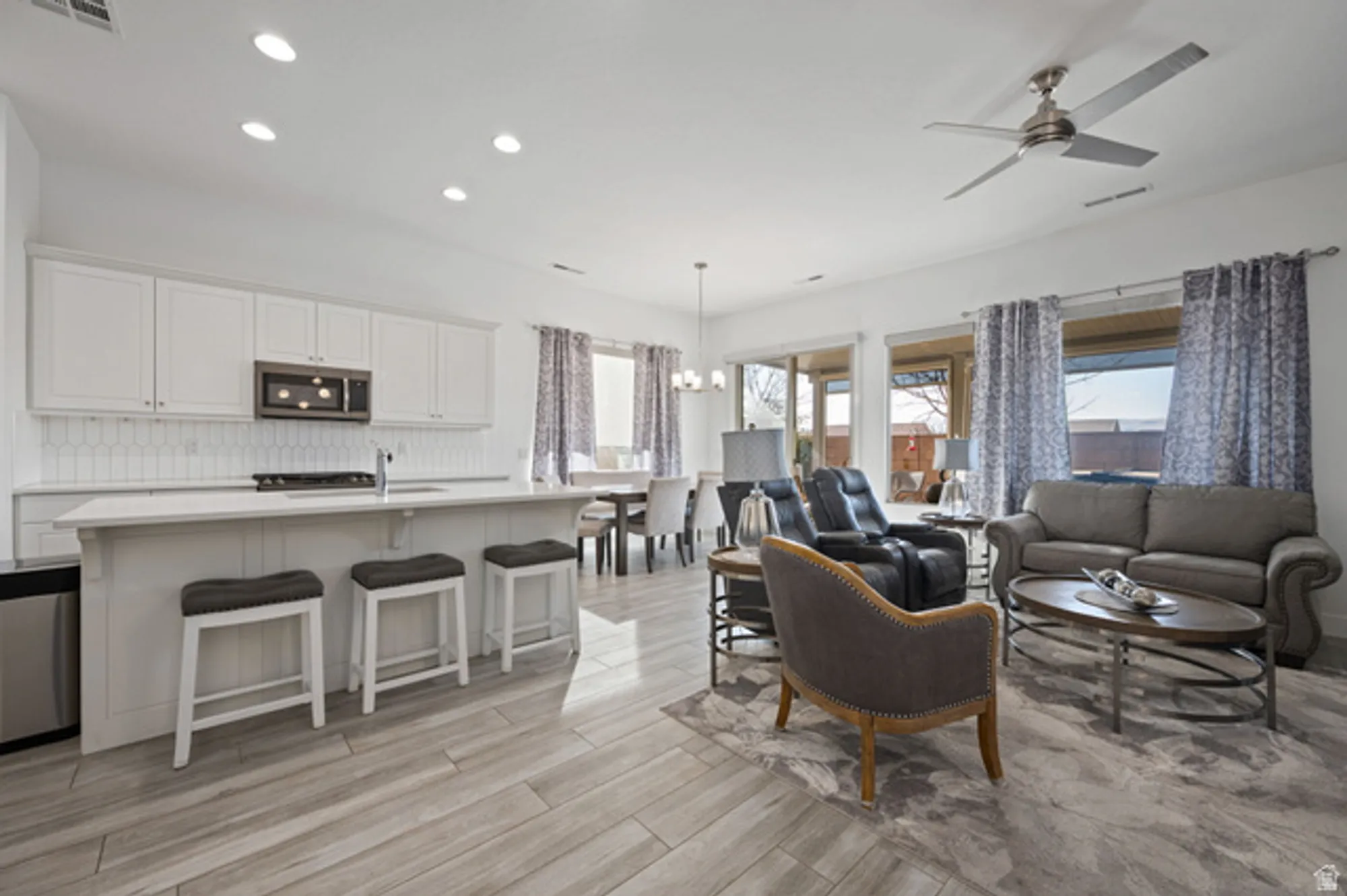 Property Slideshow image 4 of 28 | 4708 s martin dr, St George, UT, 84790