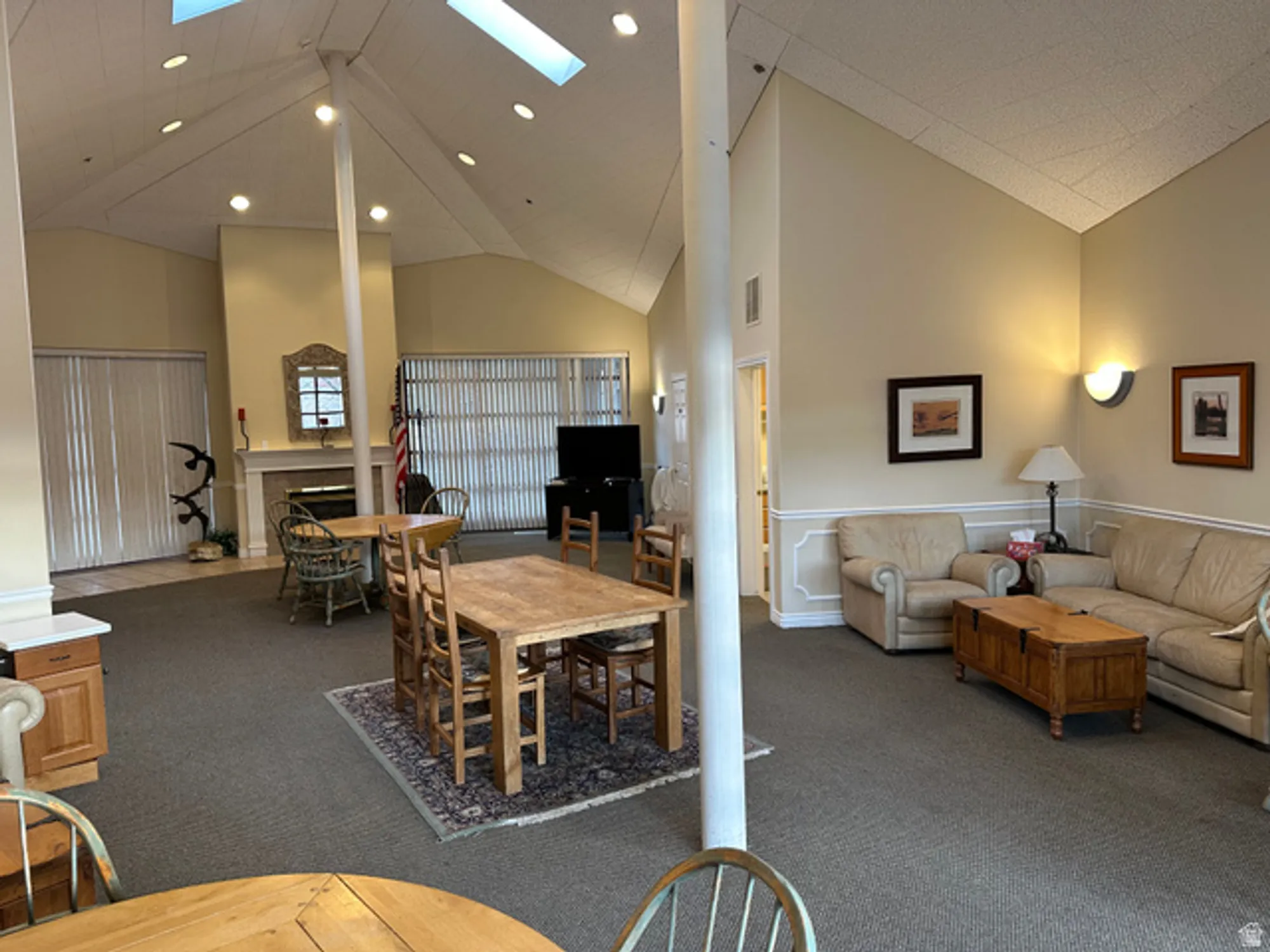 Property Slideshow image 6 of 22 | 11025 s grapevine cv b103, Sandy, UT, 84070