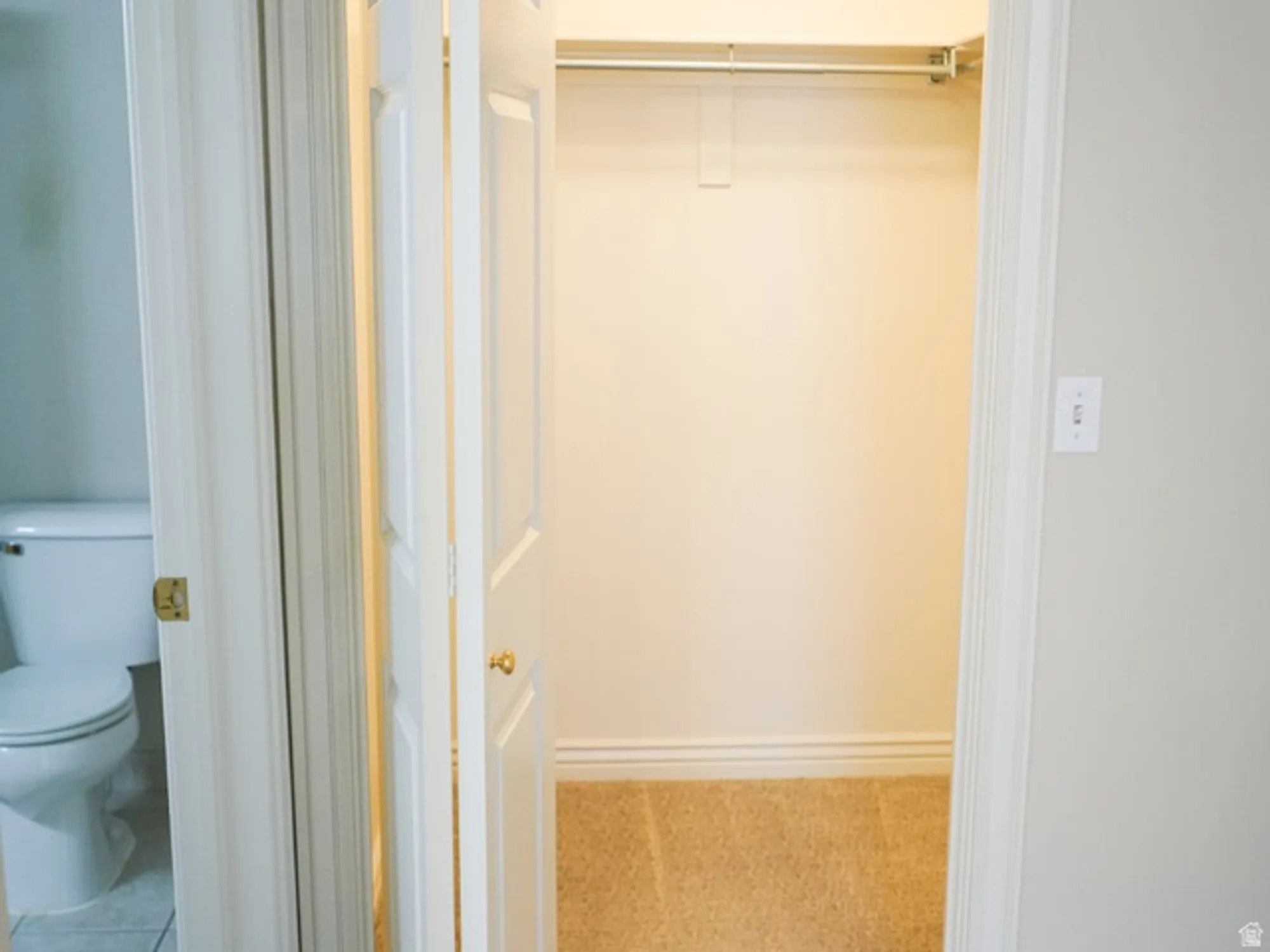 Property Slideshow image 14 of 22 | 11025 s grapevine cv b103, Sandy, UT, 84070