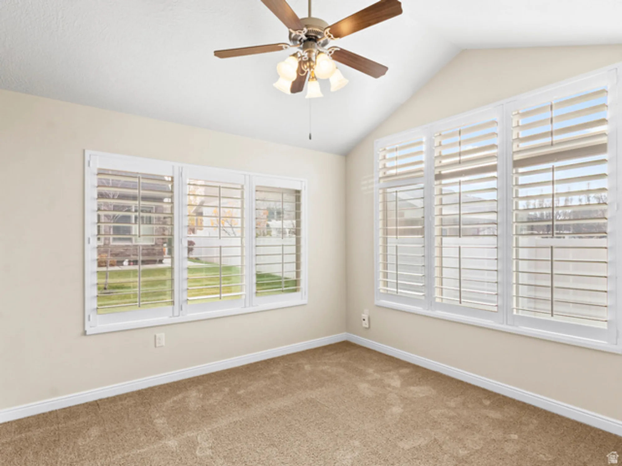 Property Slideshow image 11 of 25 | 891 w 1920 c, Syracuse, UT, 84075