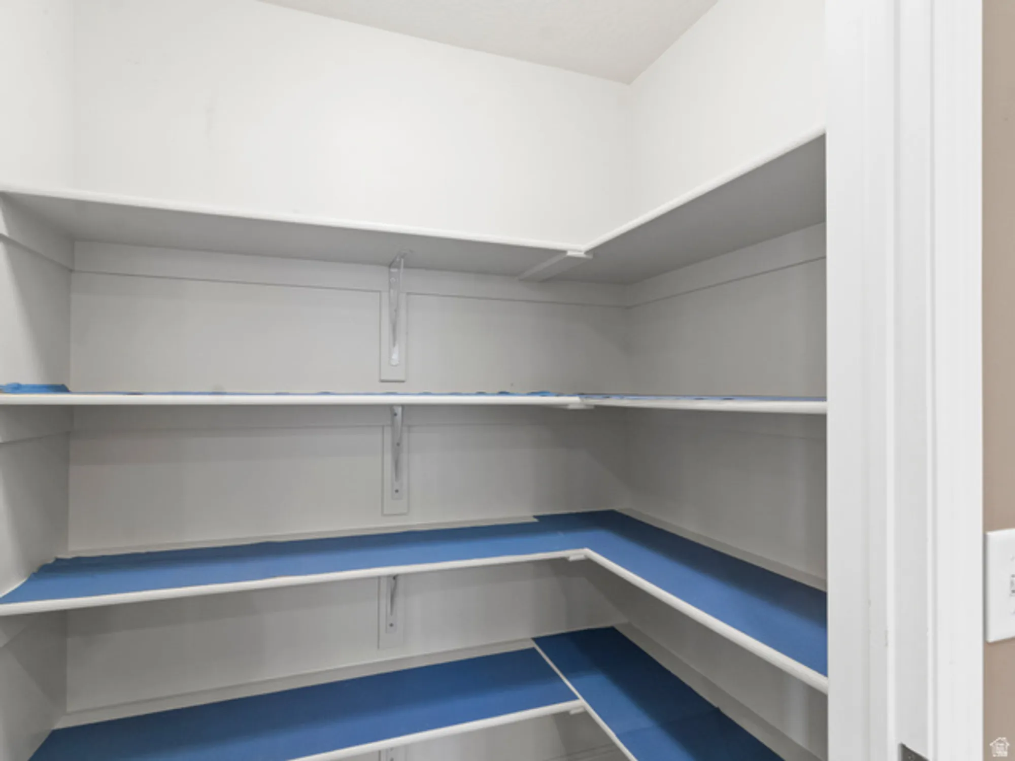 Property Slideshow image 22 of 25 | 891 w 1920 c, Syracuse, UT, 84075