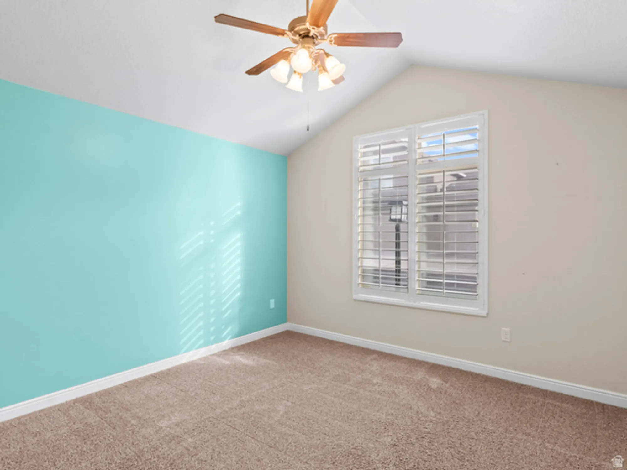 Property Slideshow image 13 of 25 | 891 w 1920 c, Syracuse, UT, 84075
