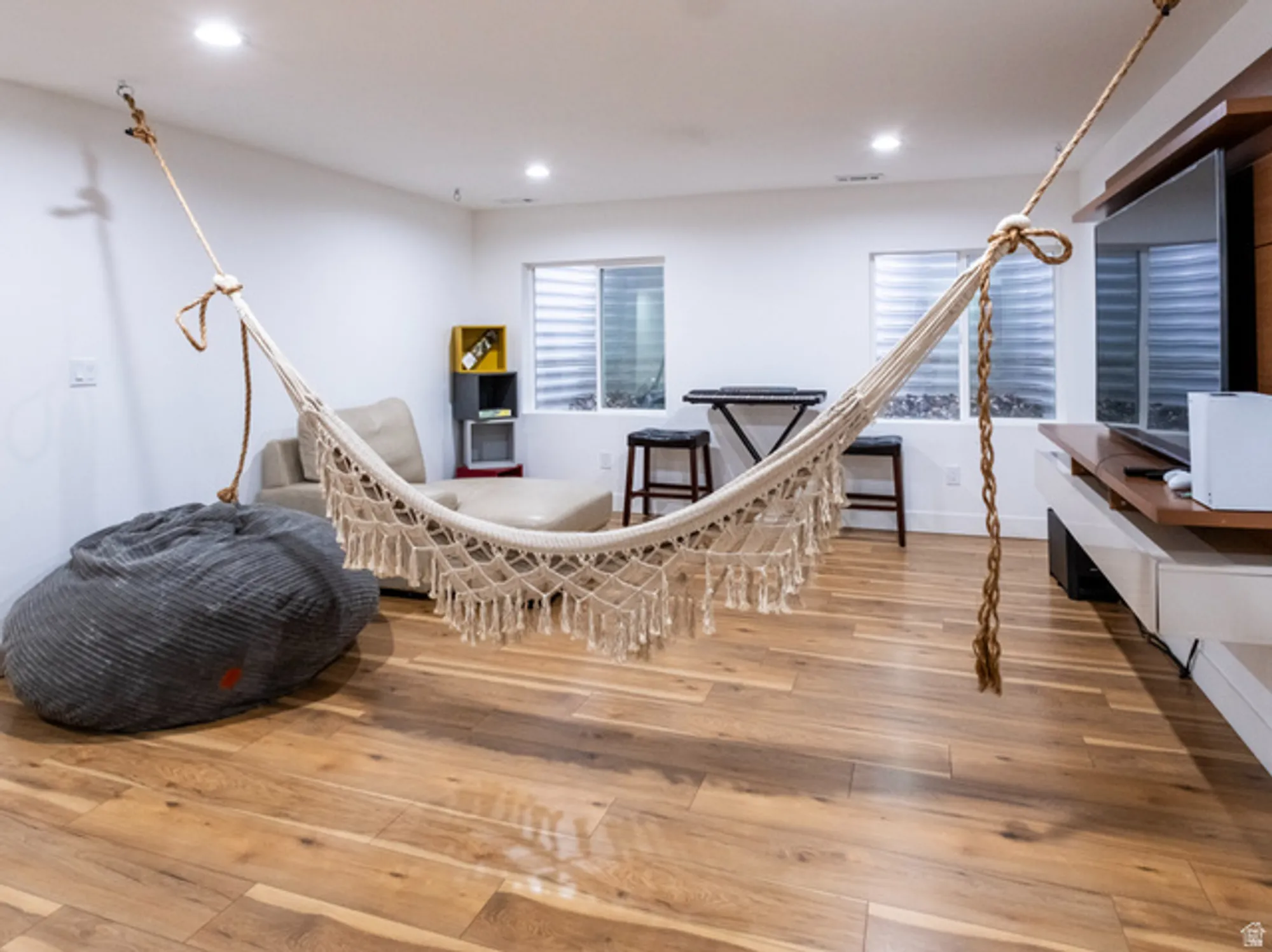 Property Slideshow image 8 of 15 | 6374 w lake ave, South Jordan, UT, 84009