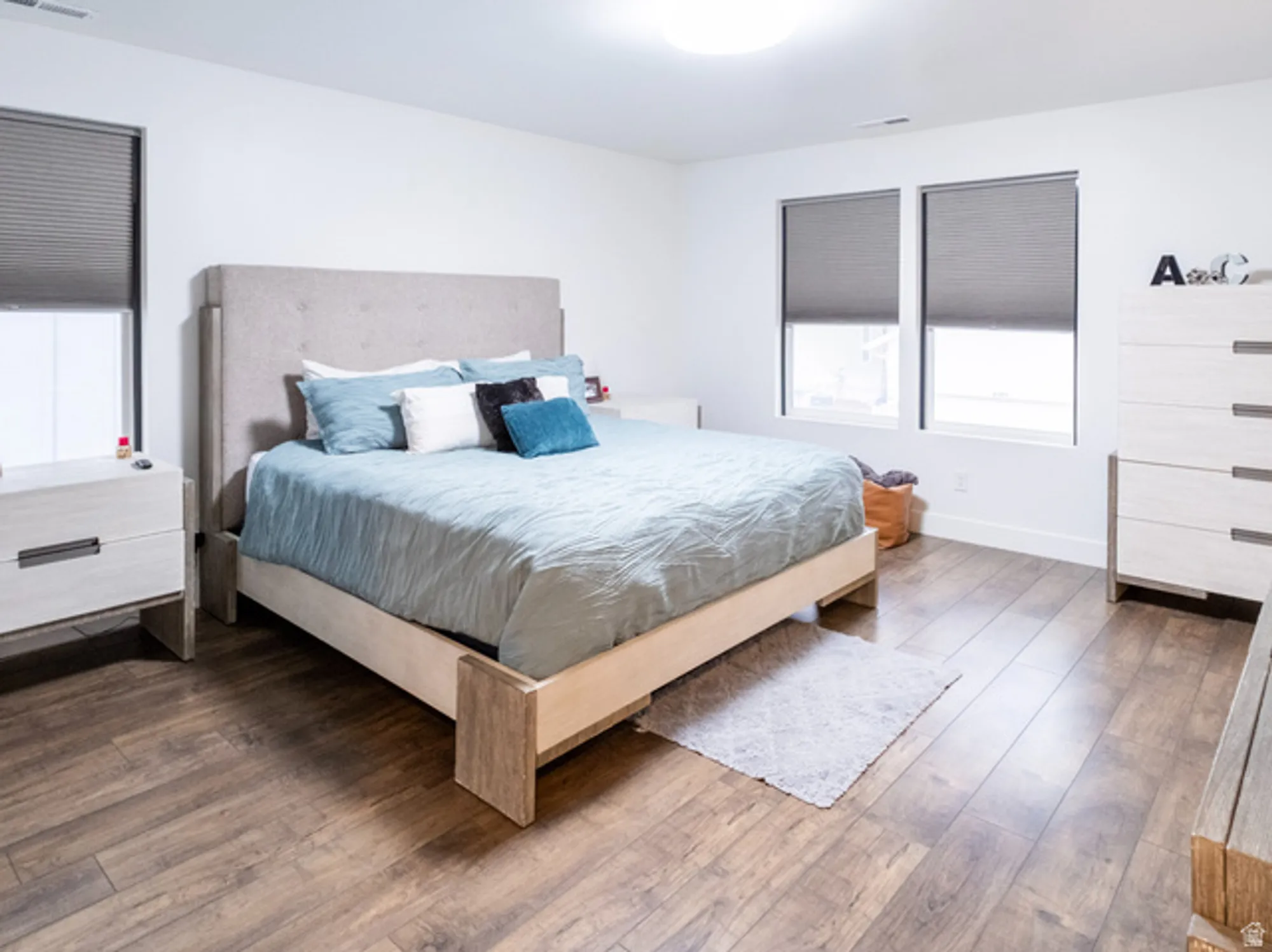 Property Slideshow image 11 of 15 | 6374 w lake ave, South Jordan, UT, 84009