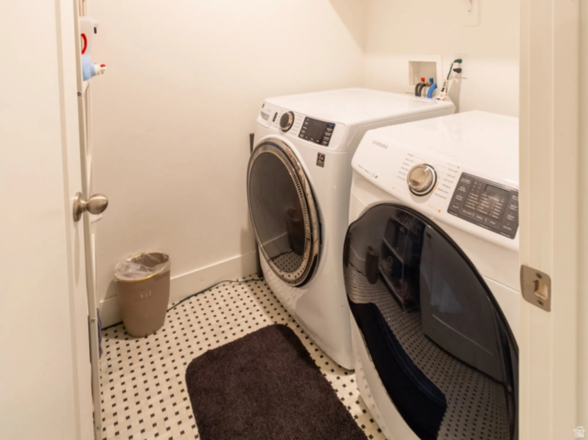 Property Slideshow image 10 of 15 | 6374 w lake ave, South Jordan, UT, 84009