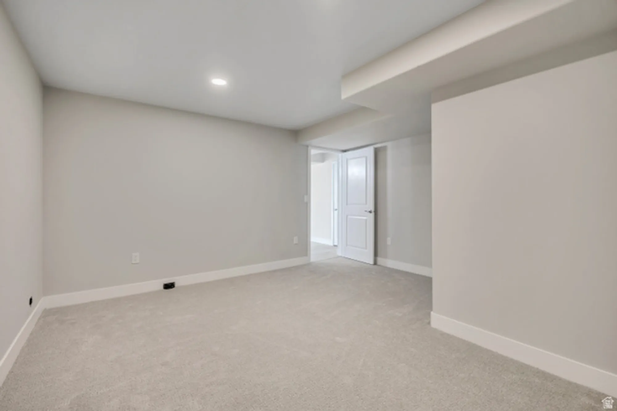 Property Slideshow image 27 of 30 | 12038 s middle teton dr, Herriman, UT, 84096