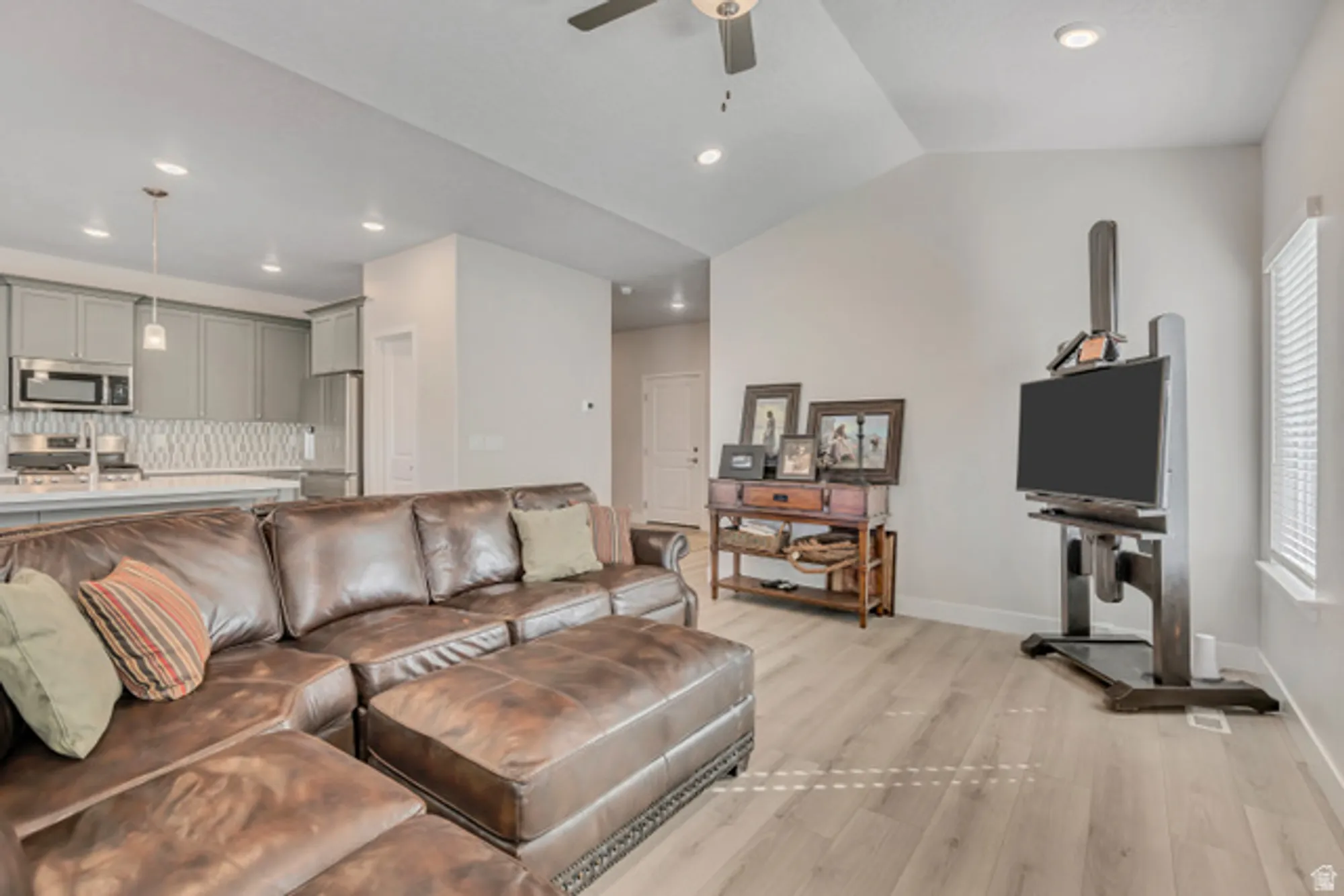 Property Slideshow image 4 of 30 | 12038 s middle teton dr, Herriman, UT, 84096