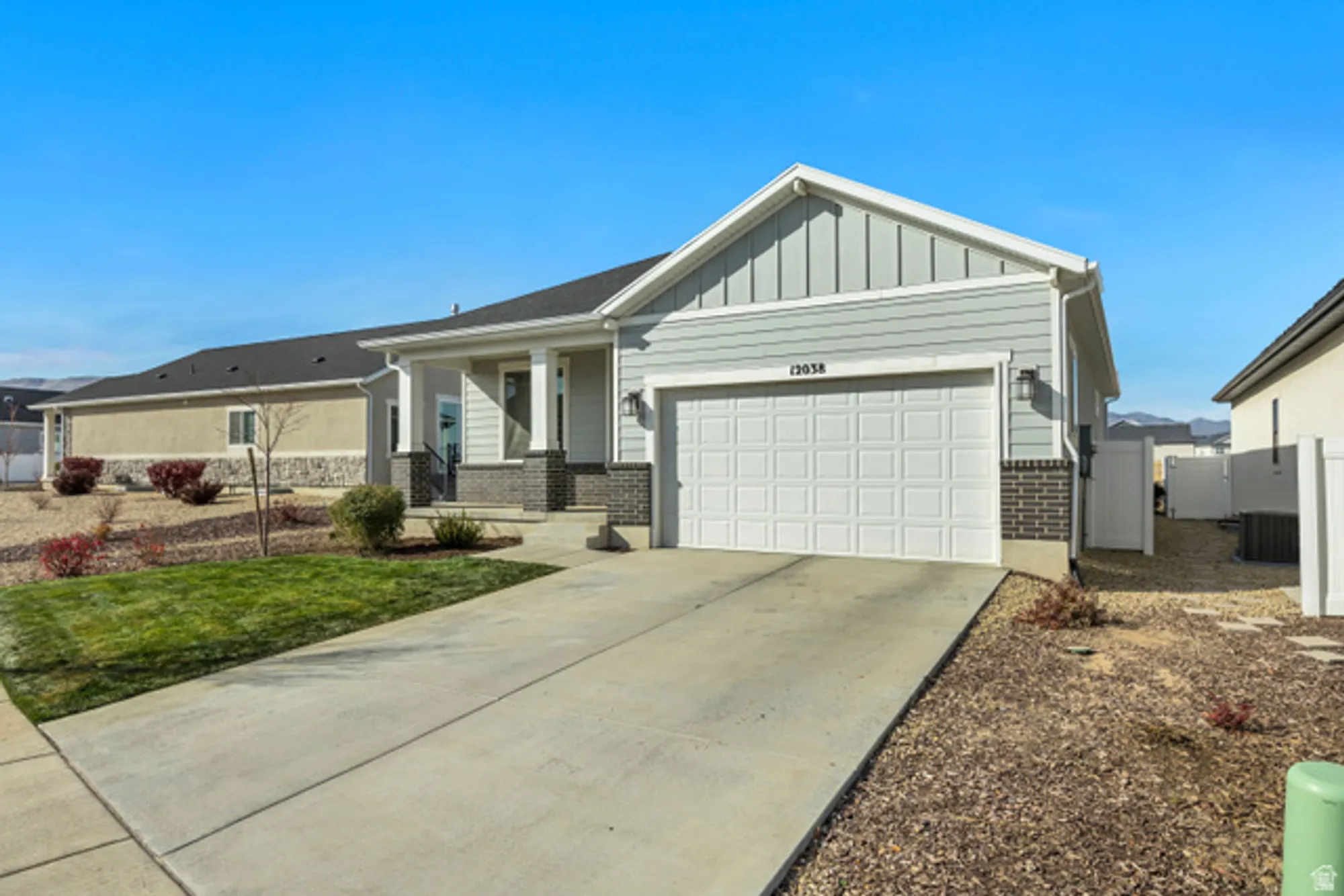 Property Slideshow image 3 of 30 | 12038 s middle teton dr, Herriman, UT, 84096