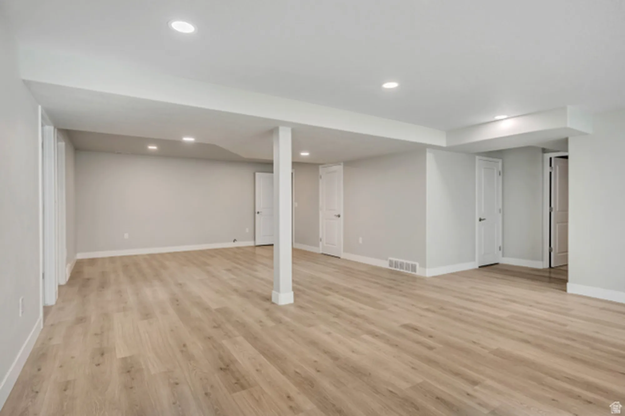 Property Slideshow image 20 of 30 | 12038 s middle teton dr, Herriman, UT, 84096