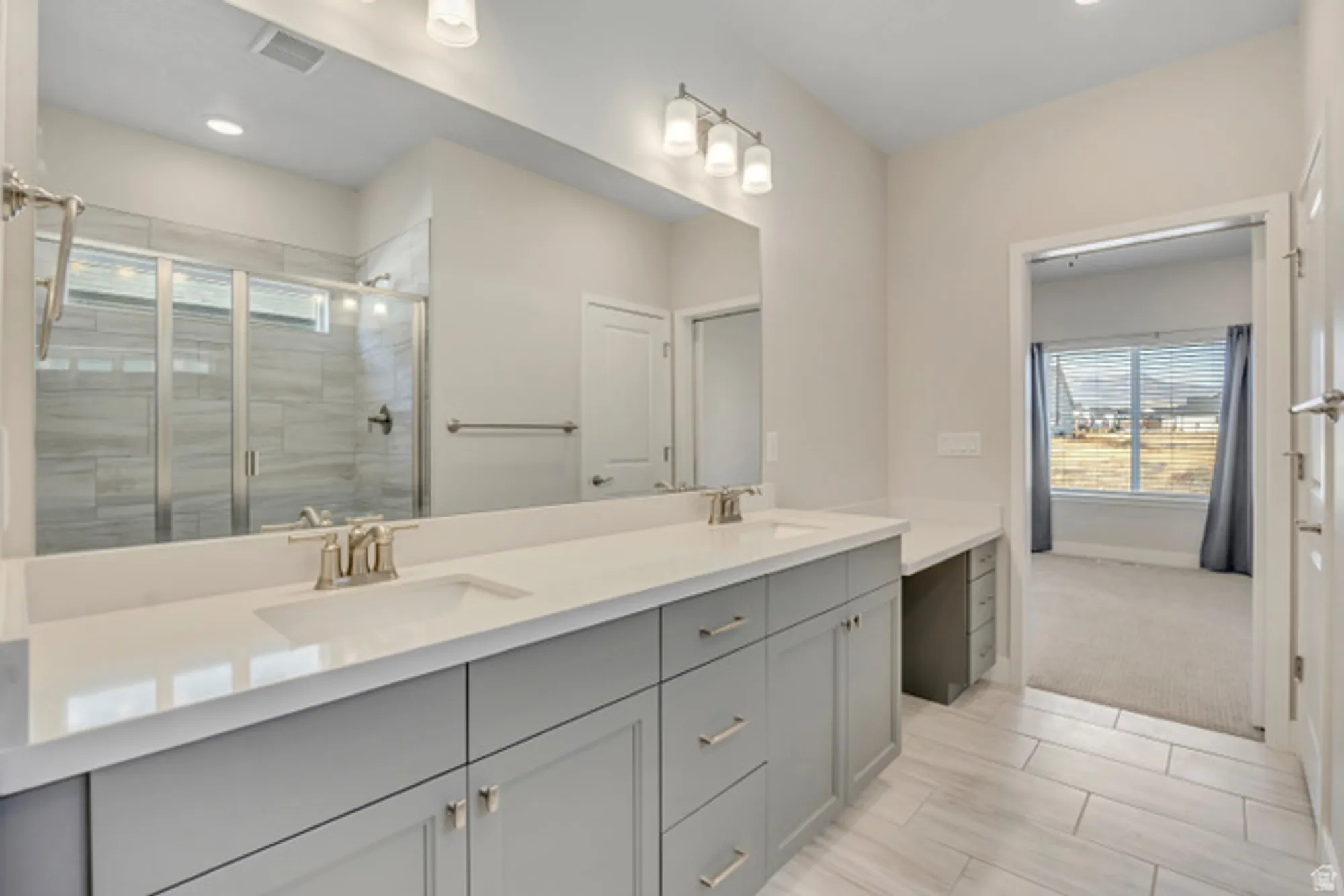 Property Slideshow image 12 of 30 | 12038 s middle teton dr, Herriman, UT, 84096