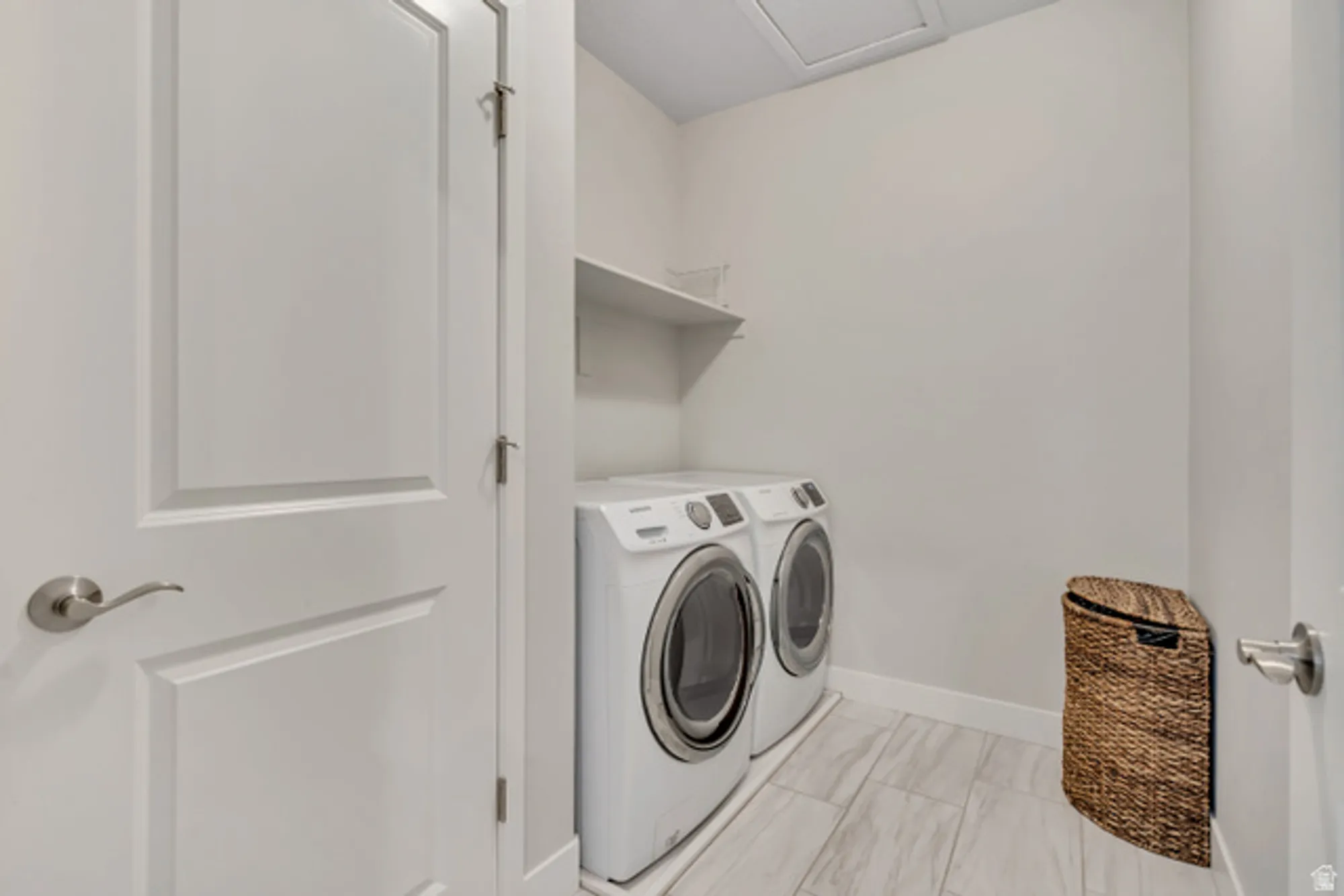 Property Slideshow image 14 of 30 | 12038 s middle teton dr, Herriman, UT, 84096