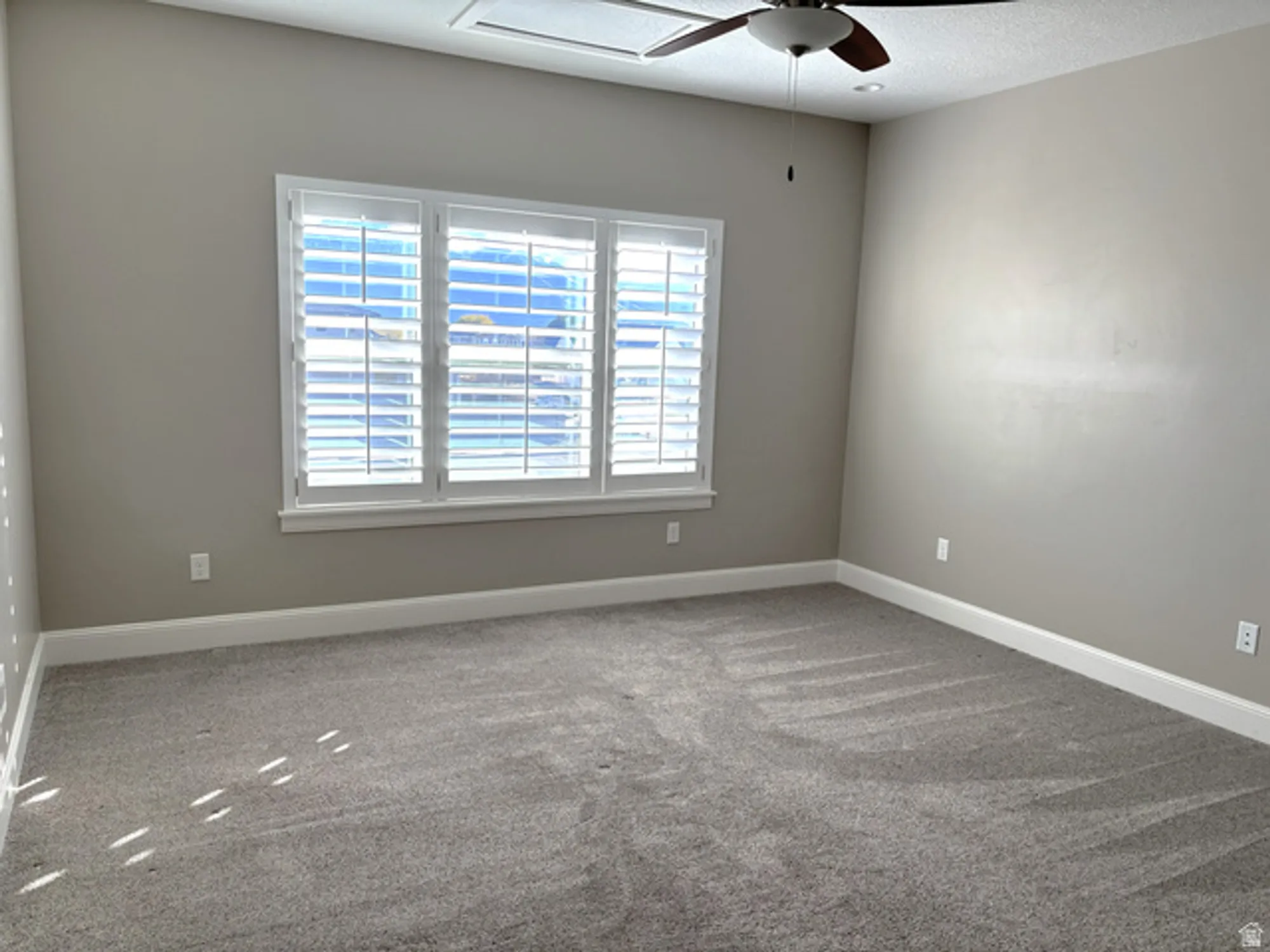 Property Slideshow image 25 of 46 | 3211 w harvest glory dr, South Jordan, UT, 84095