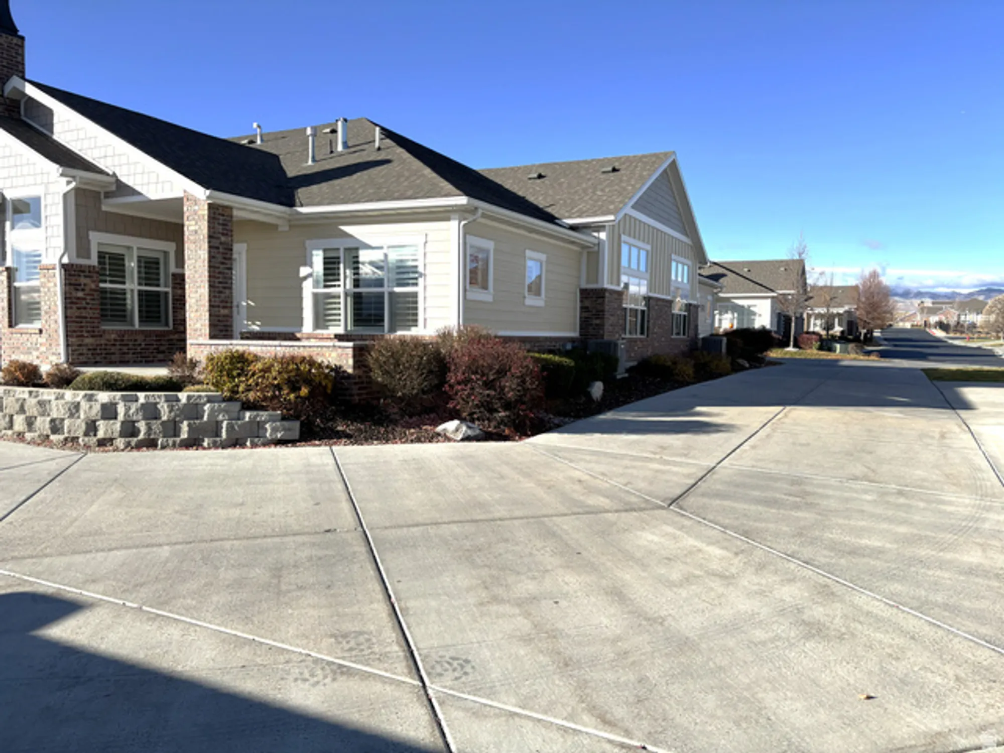 Property Slideshow image 46 of 46 | 3211 w harvest glory dr, South Jordan, UT, 84095