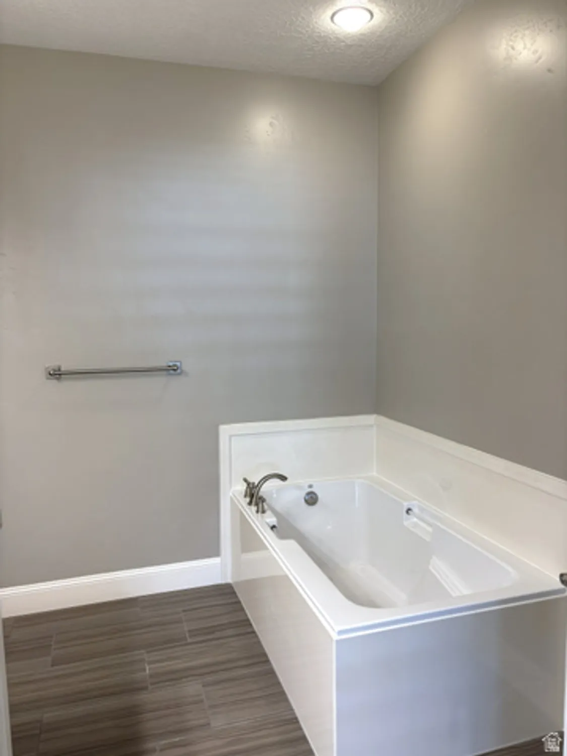 Property Slideshow image 16 of 46 | 3211 w harvest glory dr, South Jordan, UT, 84095