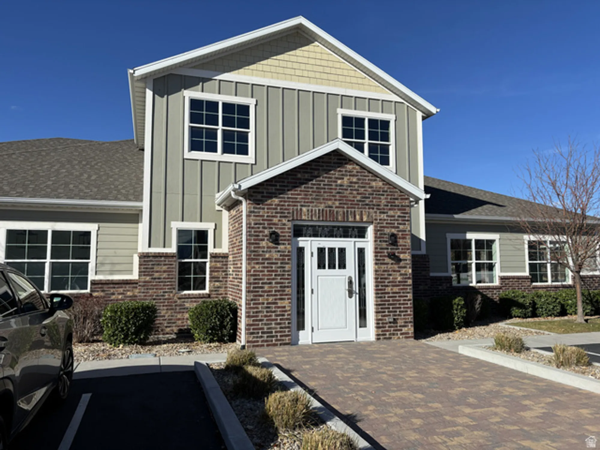 Property Slideshow image 37 of 46 | 3211 w harvest glory dr, South Jordan, UT, 84095