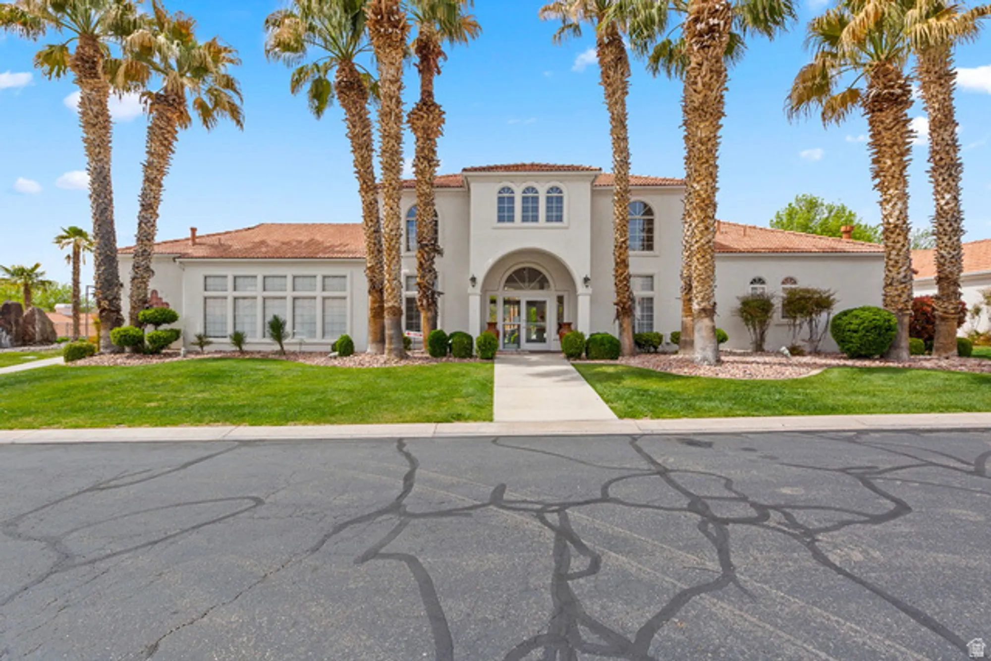 Property Slideshow image 13 of 18 | 39 n valley view dr unit 99, St George, UT, 84770