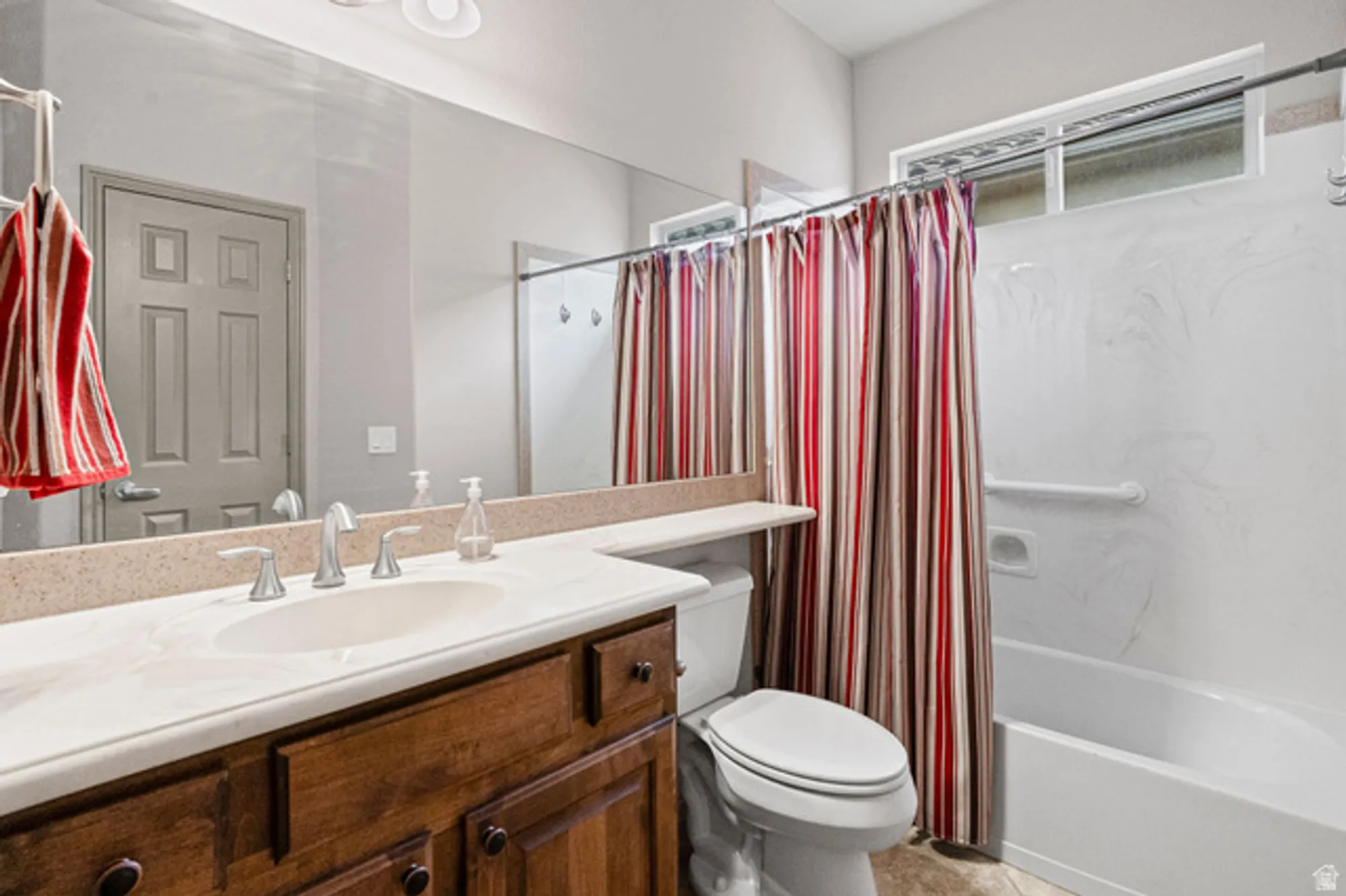 Property Slideshow image 21 of 47 | 4975 s bonita bay dr, St George, UT, 84790