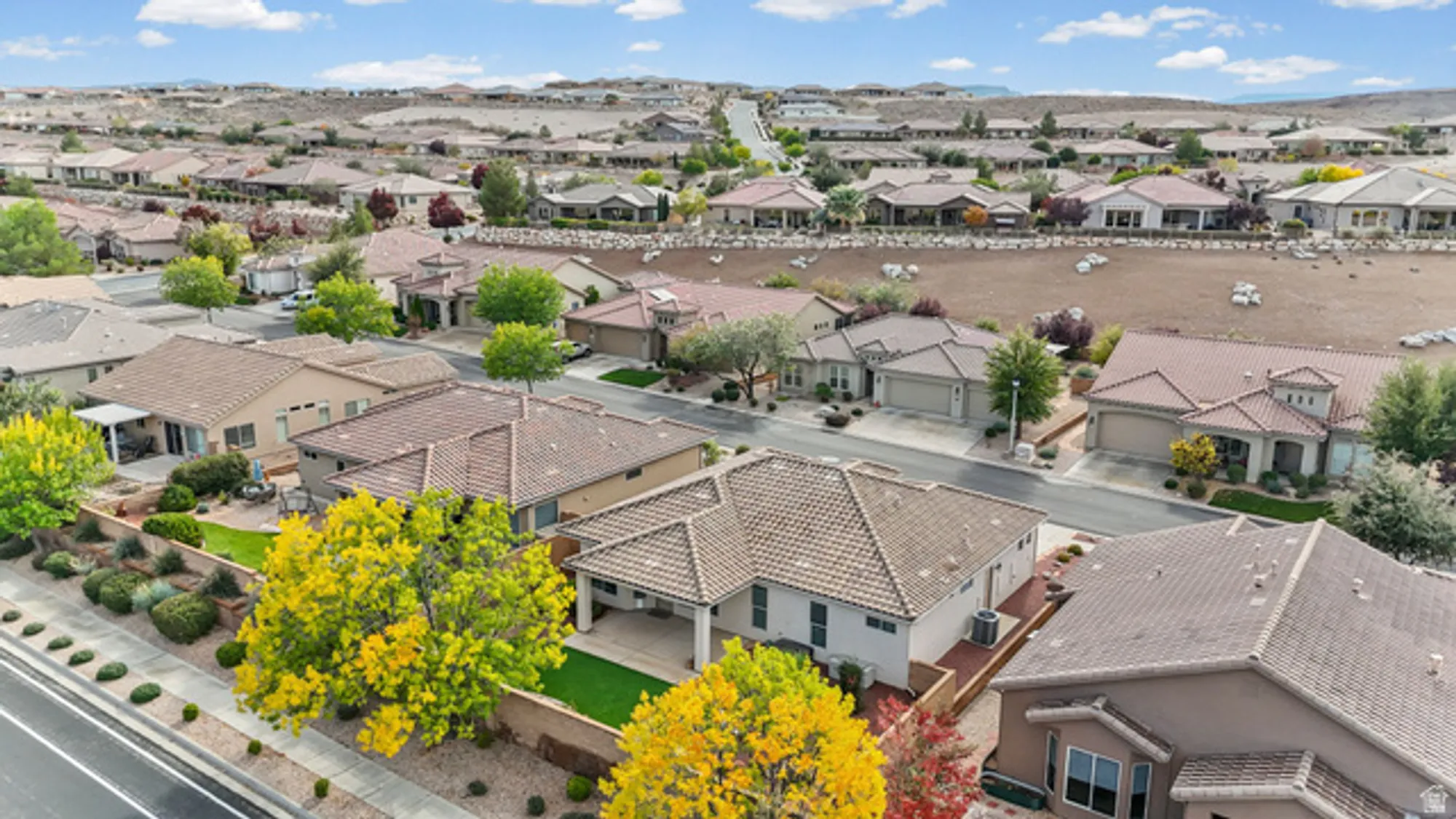 Property Slideshow image 33 of 47 | 4975 s bonita bay dr, St George, UT, 84790