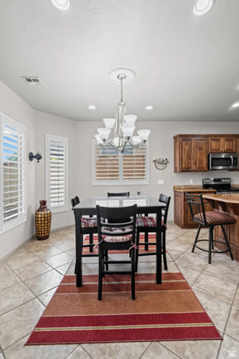 Property Slideshow image 10 of 47 | 4975 s bonita bay dr, St George, UT, 84790