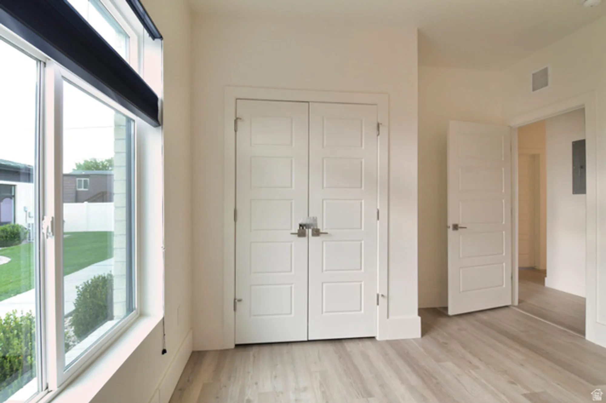 Property Slideshow image 9 of 17 | 3578 s 805 e unit e 237, Millcreek, UT, 84106