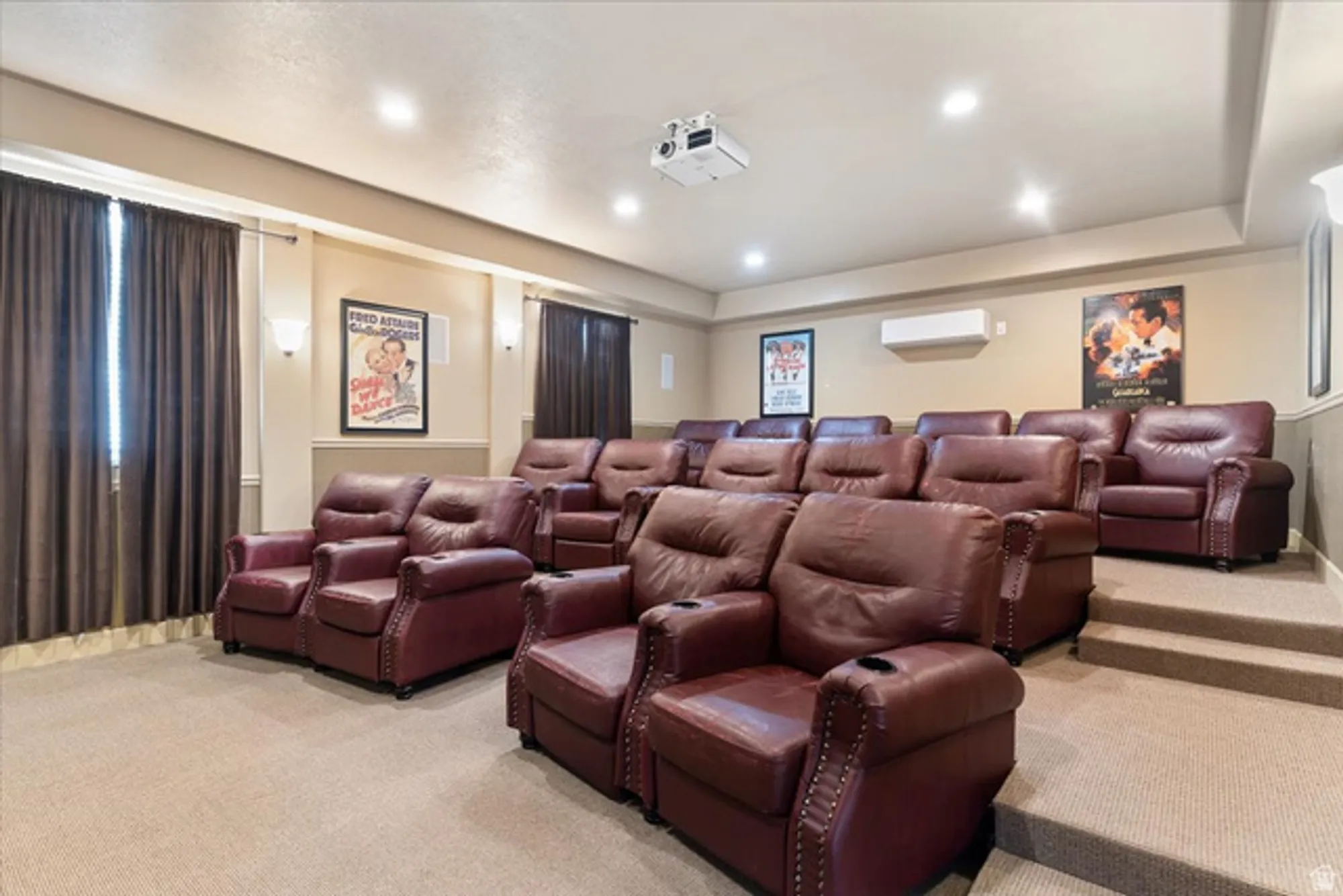 Property Slideshow image 31 of 34 | 891 w 1840 a, Syracuse, UT, 84075