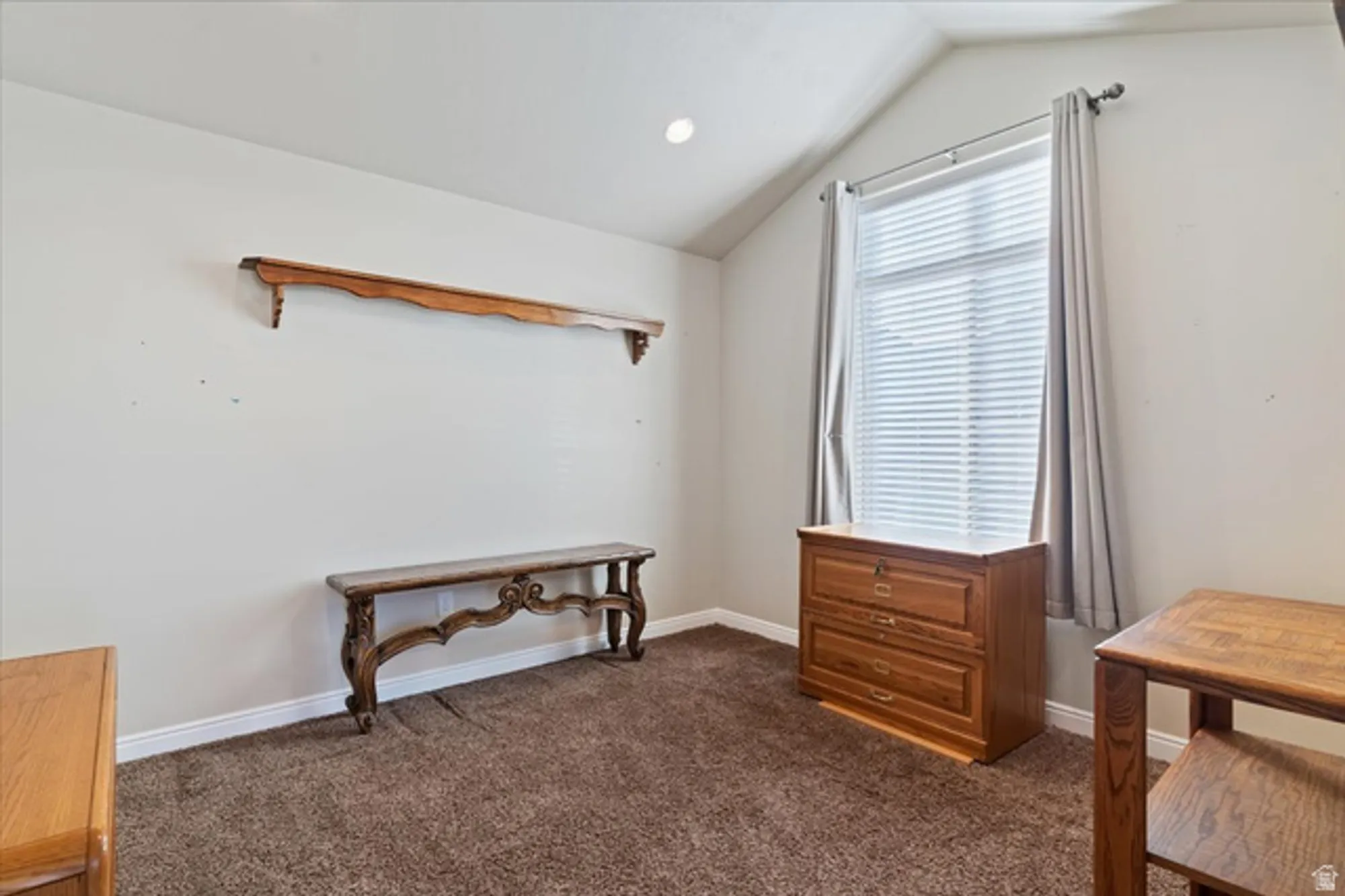 Property Slideshow image 10 of 34 | 891 w 1840 a, Syracuse, UT, 84075