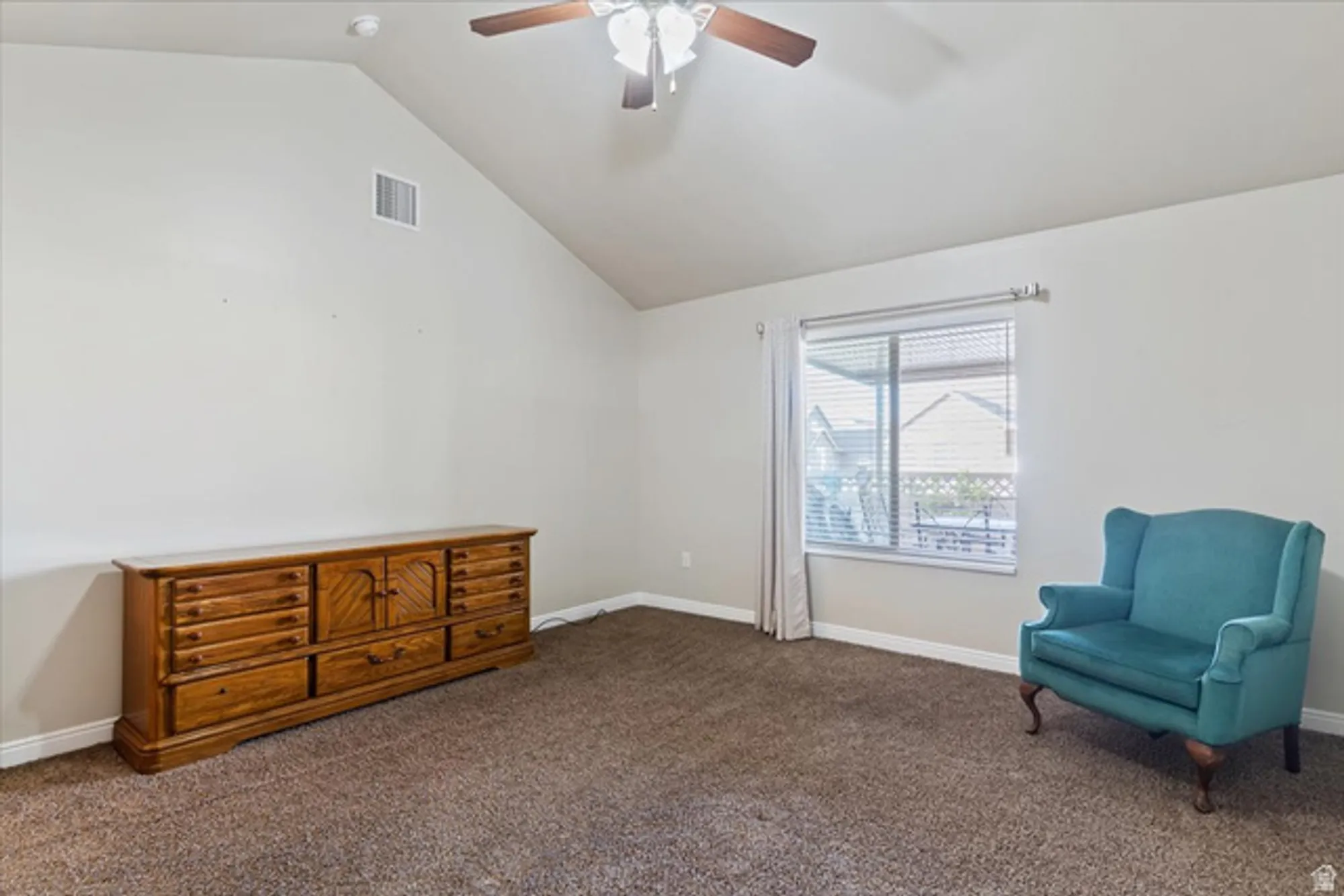 Property Slideshow image 19 of 34 | 891 w 1840 a, Syracuse, UT, 84075