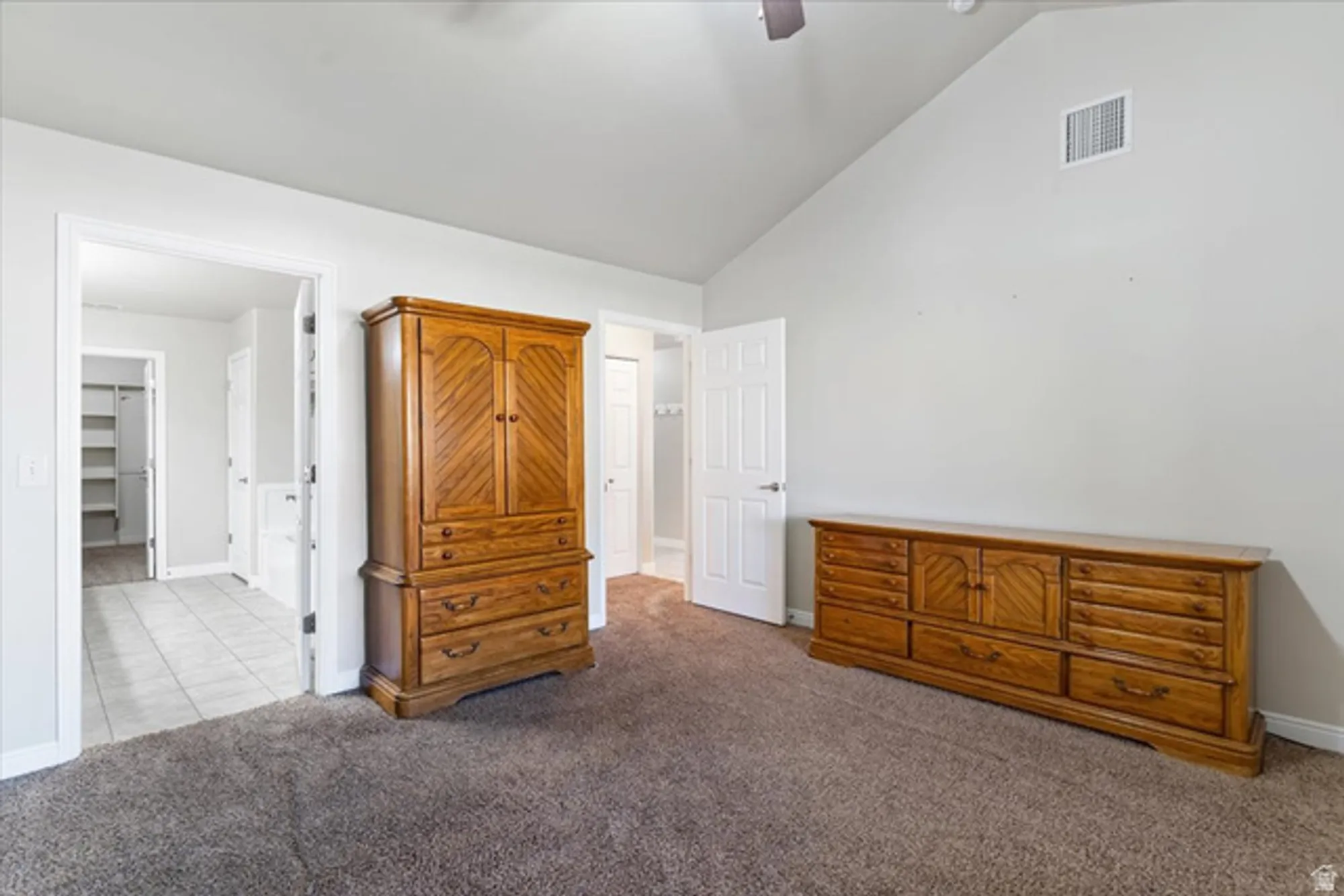 Property Slideshow image 18 of 34 | 891 w 1840 a, Syracuse, UT, 84075