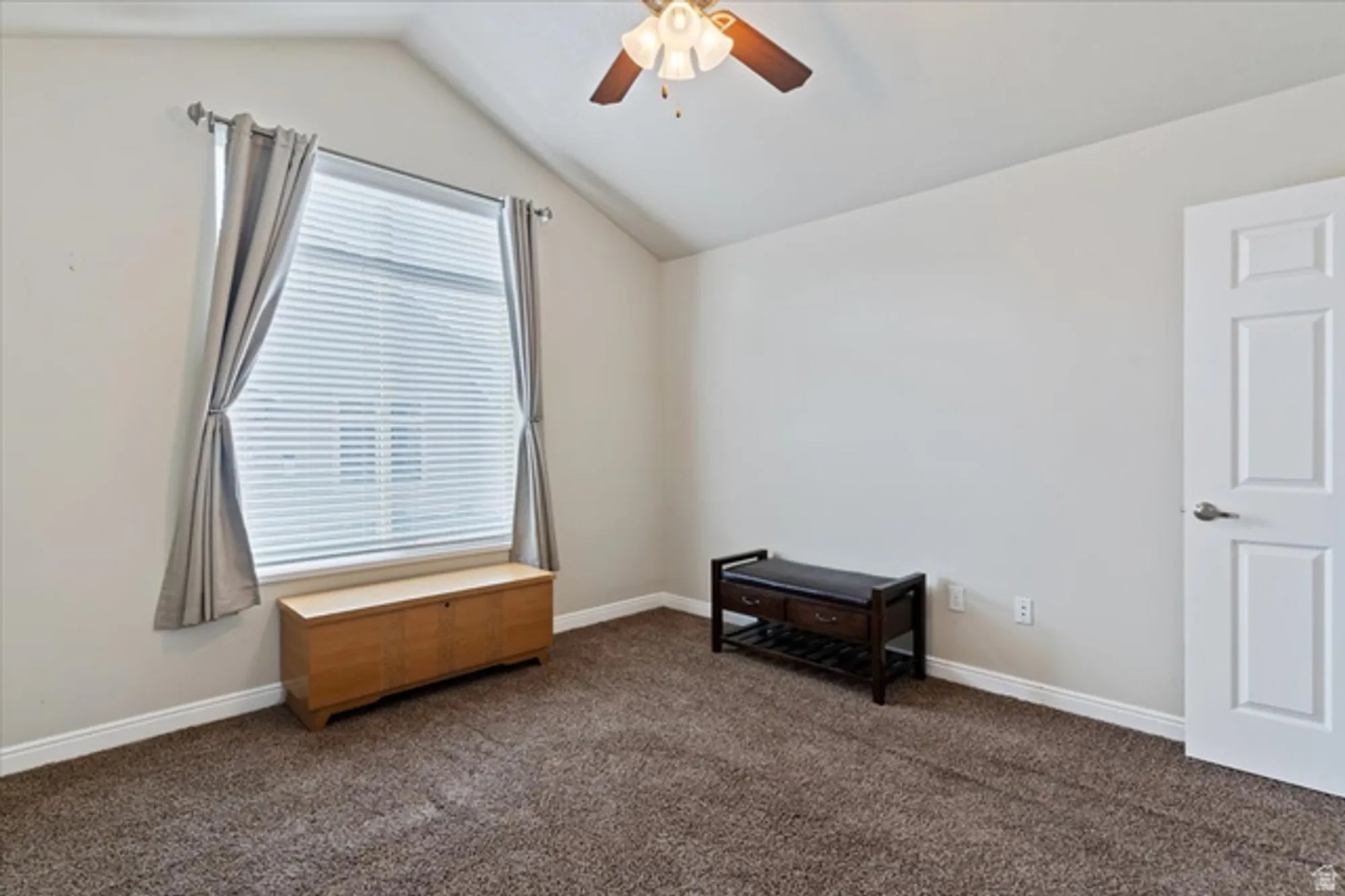 Property Slideshow image 24 of 34 | 891 w 1840 a, Syracuse, UT, 84075