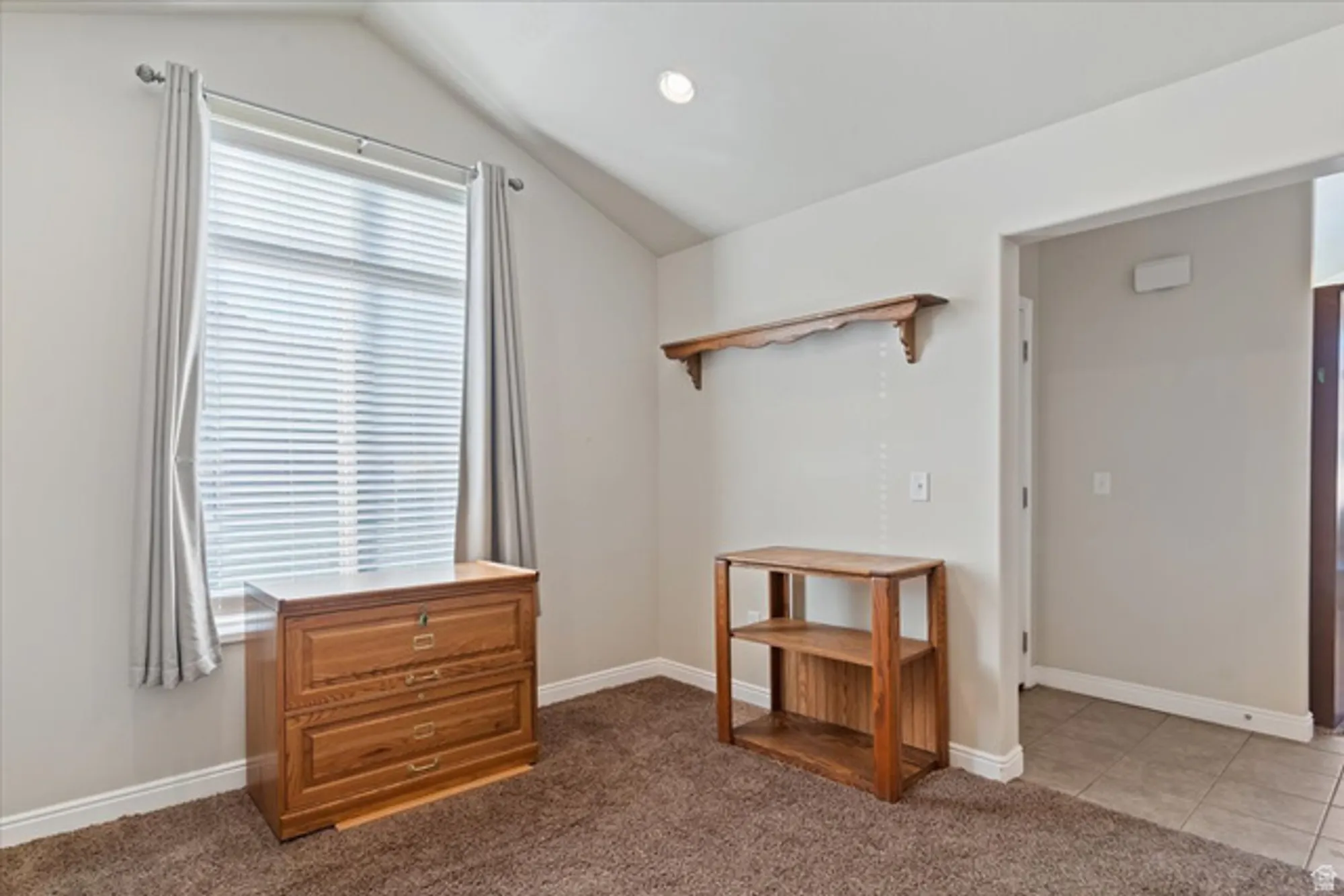 Property Slideshow image 9 of 34 | 891 w 1840 a, Syracuse, UT, 84075