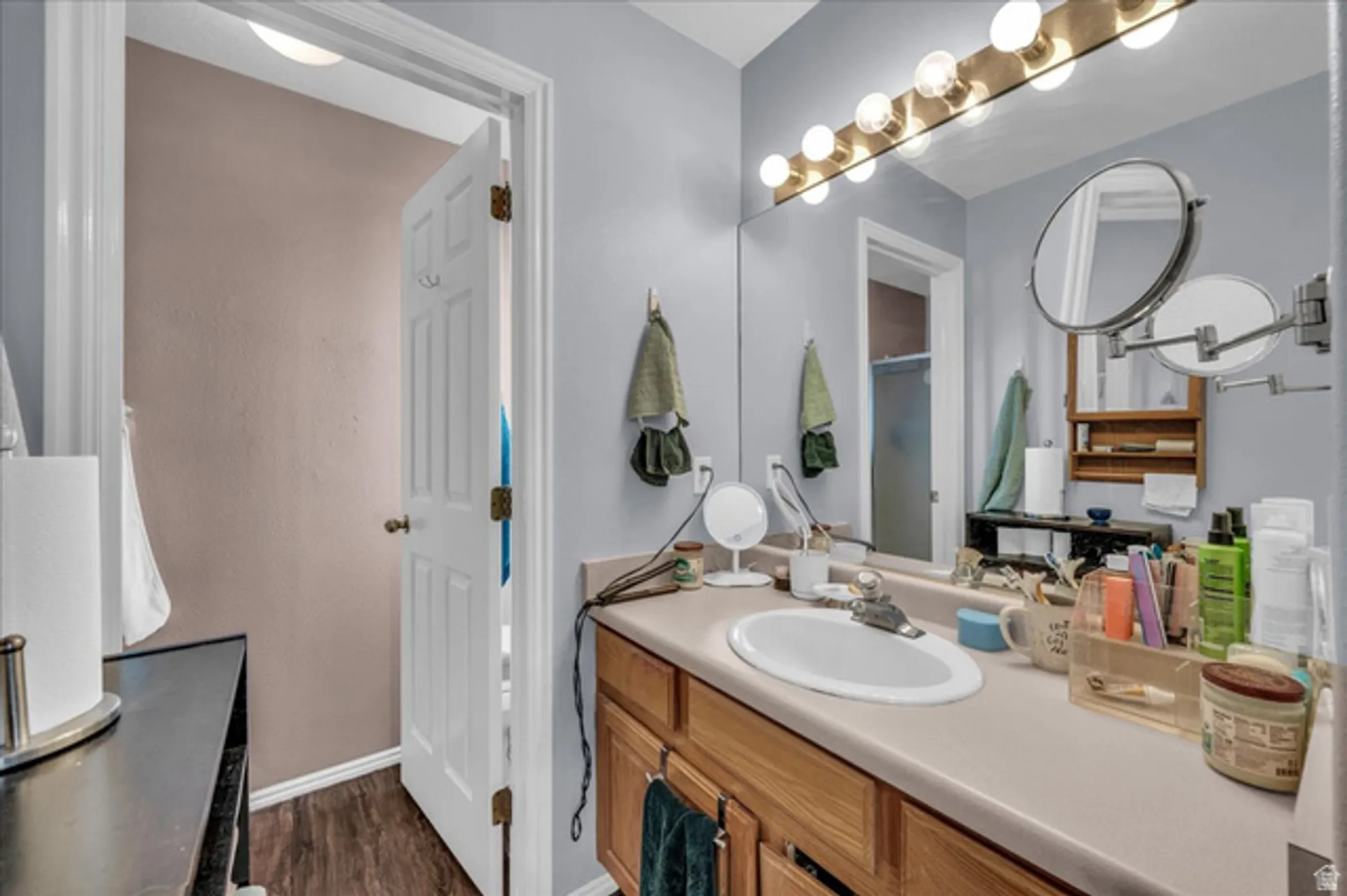 Property Slideshow image 10 of 18 | 210 n mall dr apt 64, St George, UT, 84790