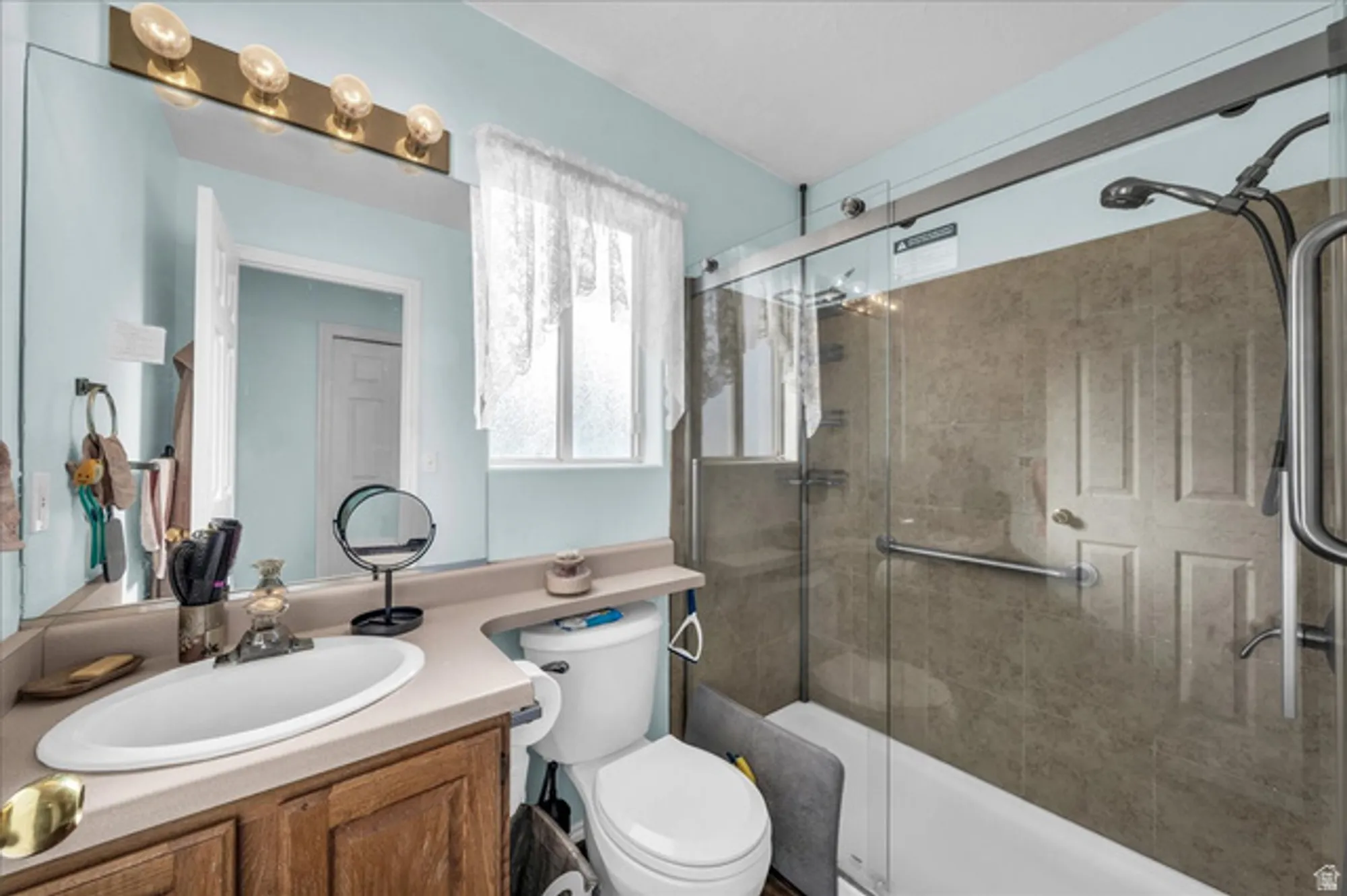 Property Slideshow image 11 of 18 | 210 n mall dr apt 64, St George, UT, 84790