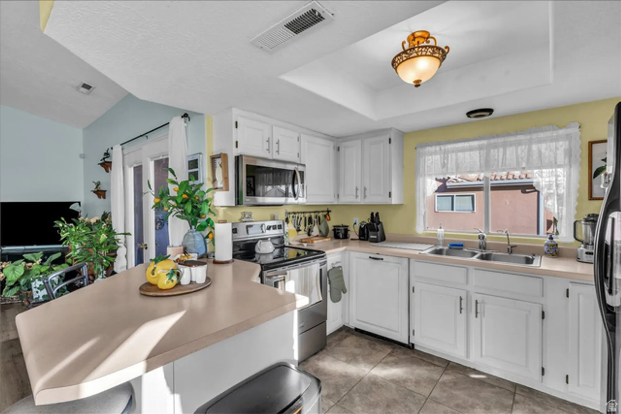 Property Slideshow image 6 of 18 | 210 n mall dr apt 64, St George, UT, 84790