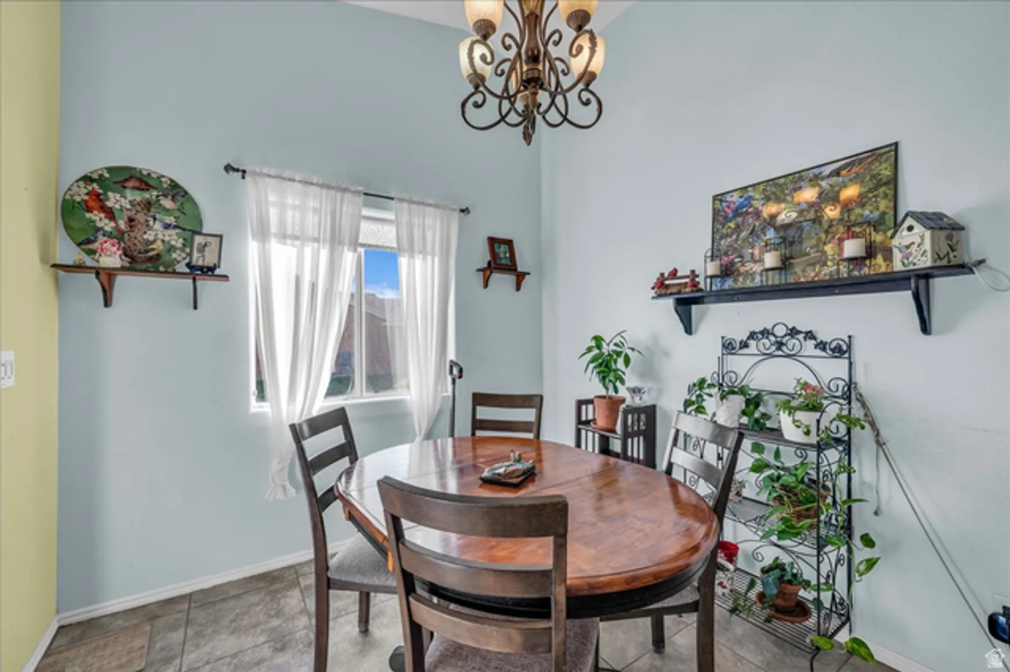 Property Slideshow image 4 of 18 | 210 n mall dr apt 64, St George, UT, 84790