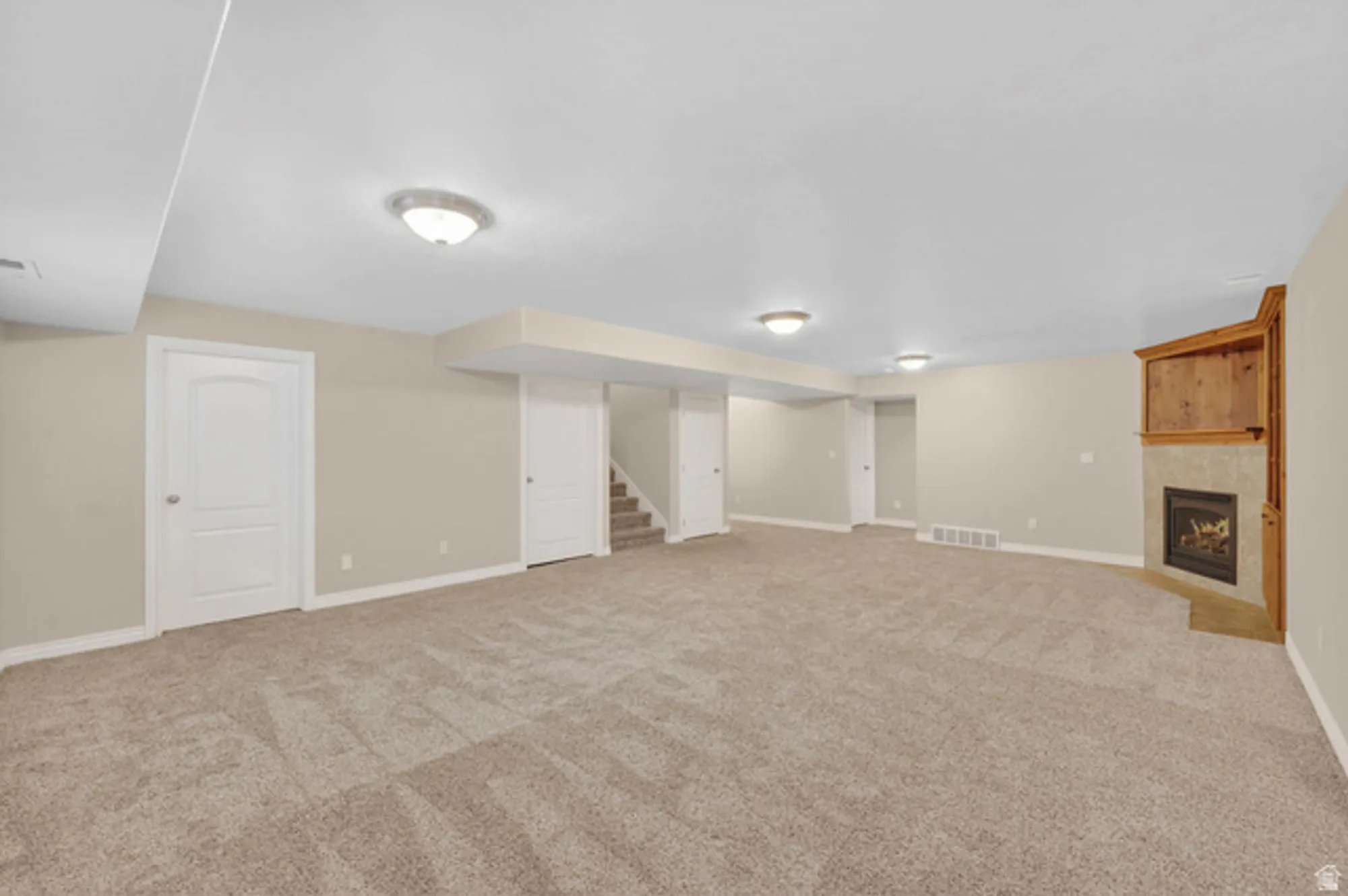 Property Slideshow image 19 of 33 | 687 e 3420, Lehi, UT, 84043