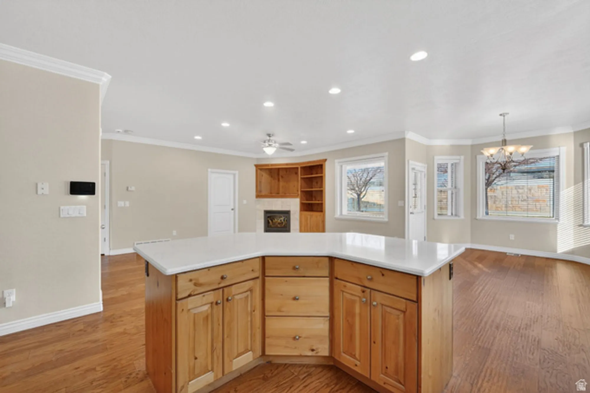 Property Slideshow image 8 of 33 | 687 e 3420, Lehi, UT, 84043