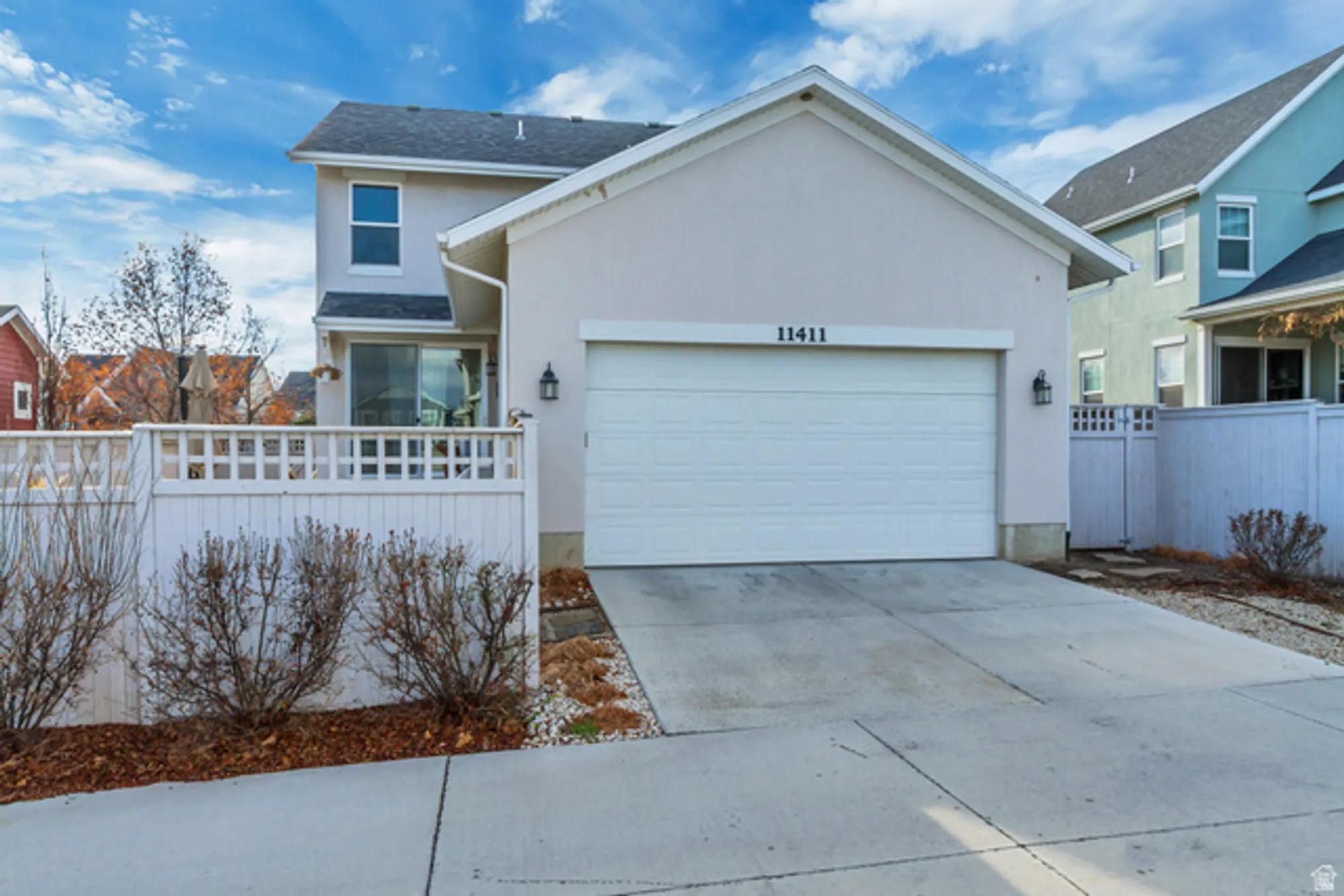 Property Slideshow image 4 of 27 | 11411 s holly springs dr, South Jordan, UT, 84009