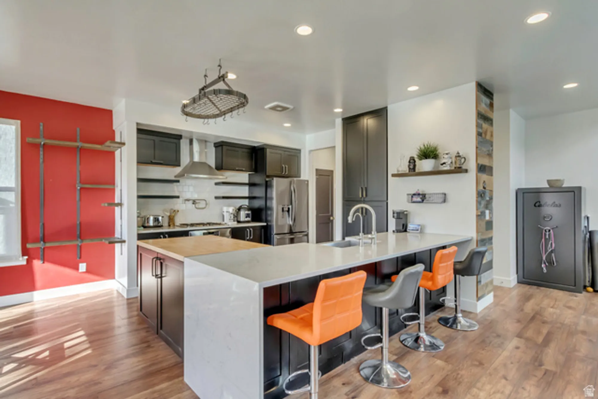 Property Slideshow image 12 of 27 | 11411 s holly springs dr, South Jordan, UT, 84009