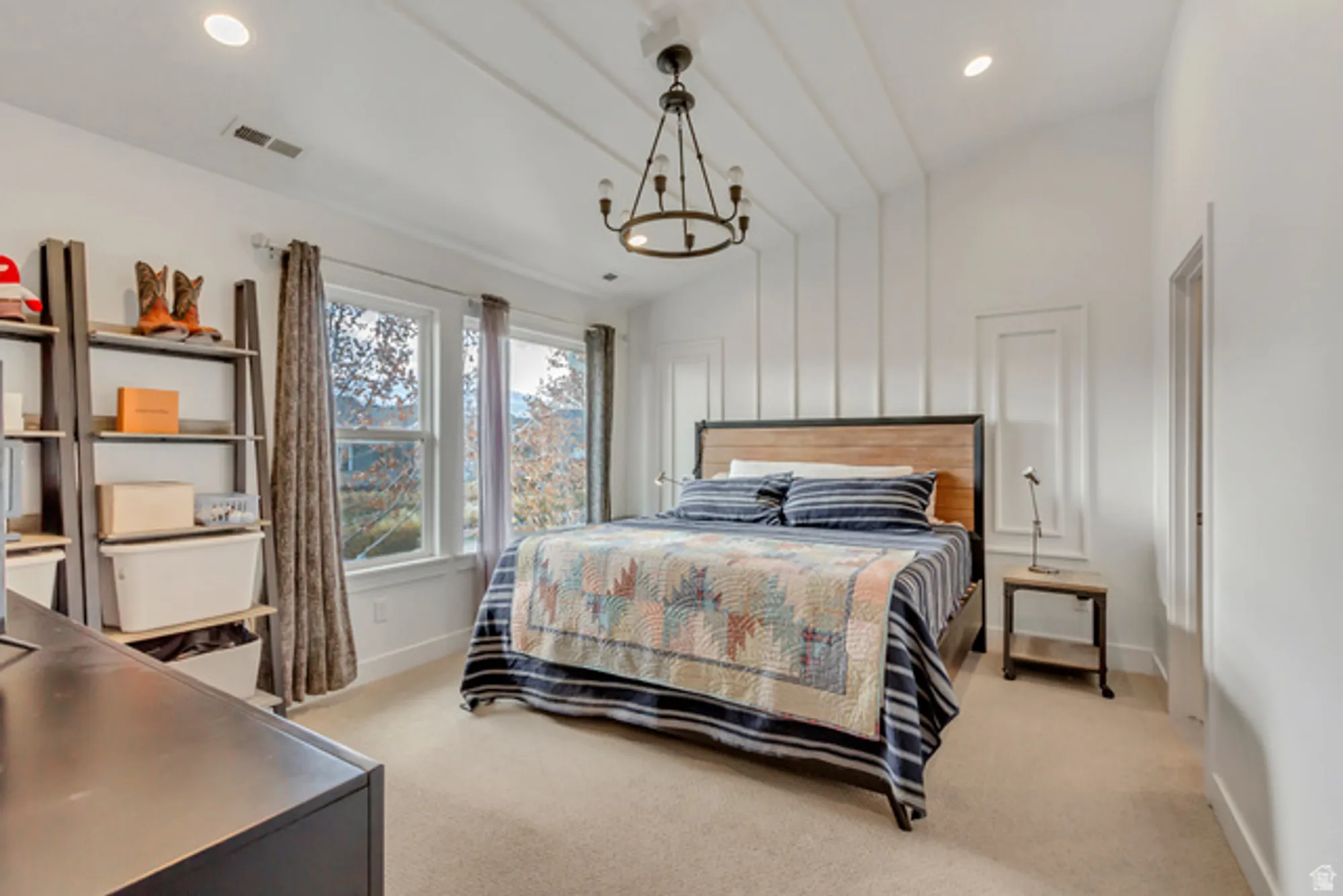 Property Slideshow image 17 of 27 | 11411 s holly springs dr, South Jordan, UT, 84009