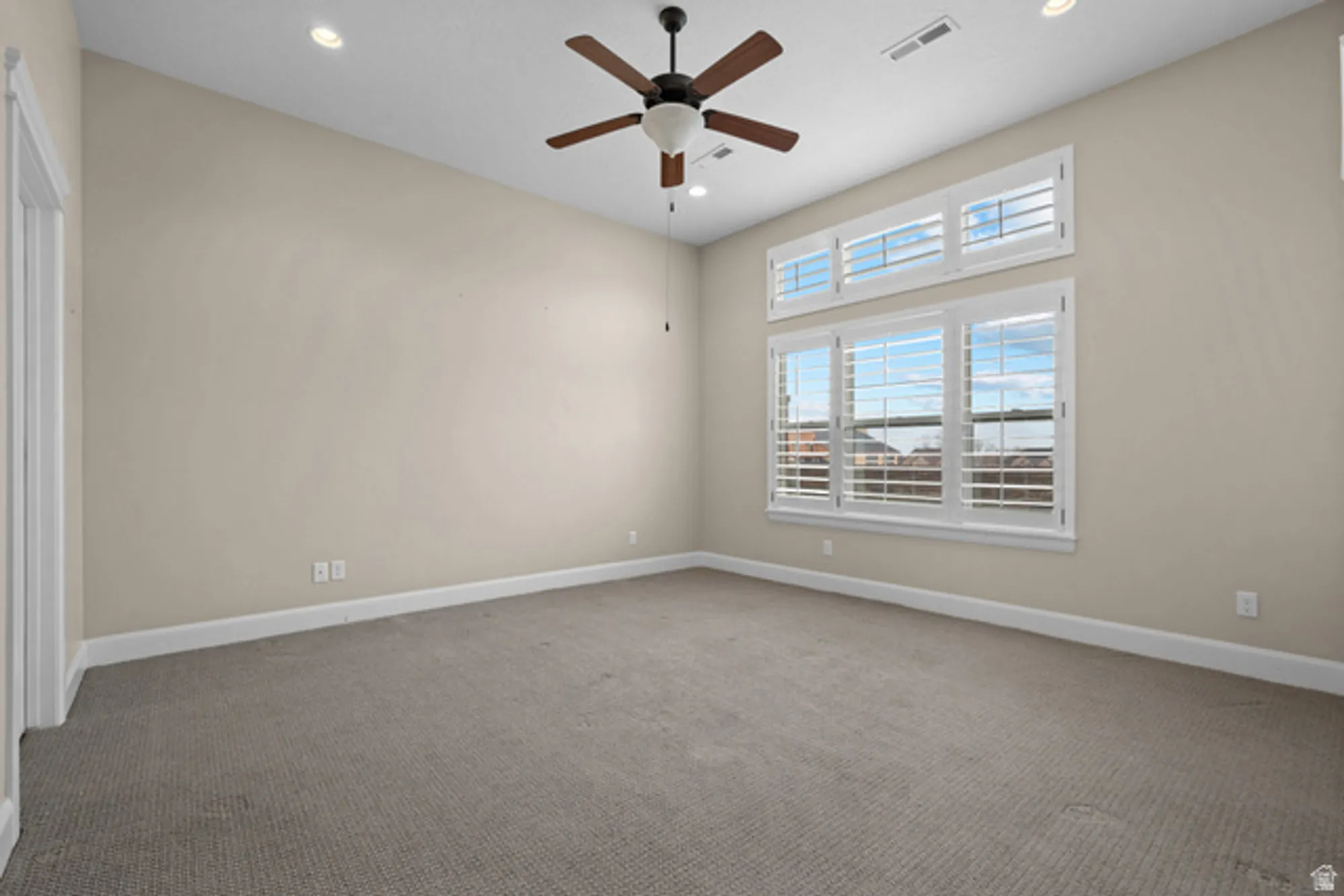 Property Slideshow image 15 of 33 | 10489 s harvest glory dr, South Jordan, UT, 84095