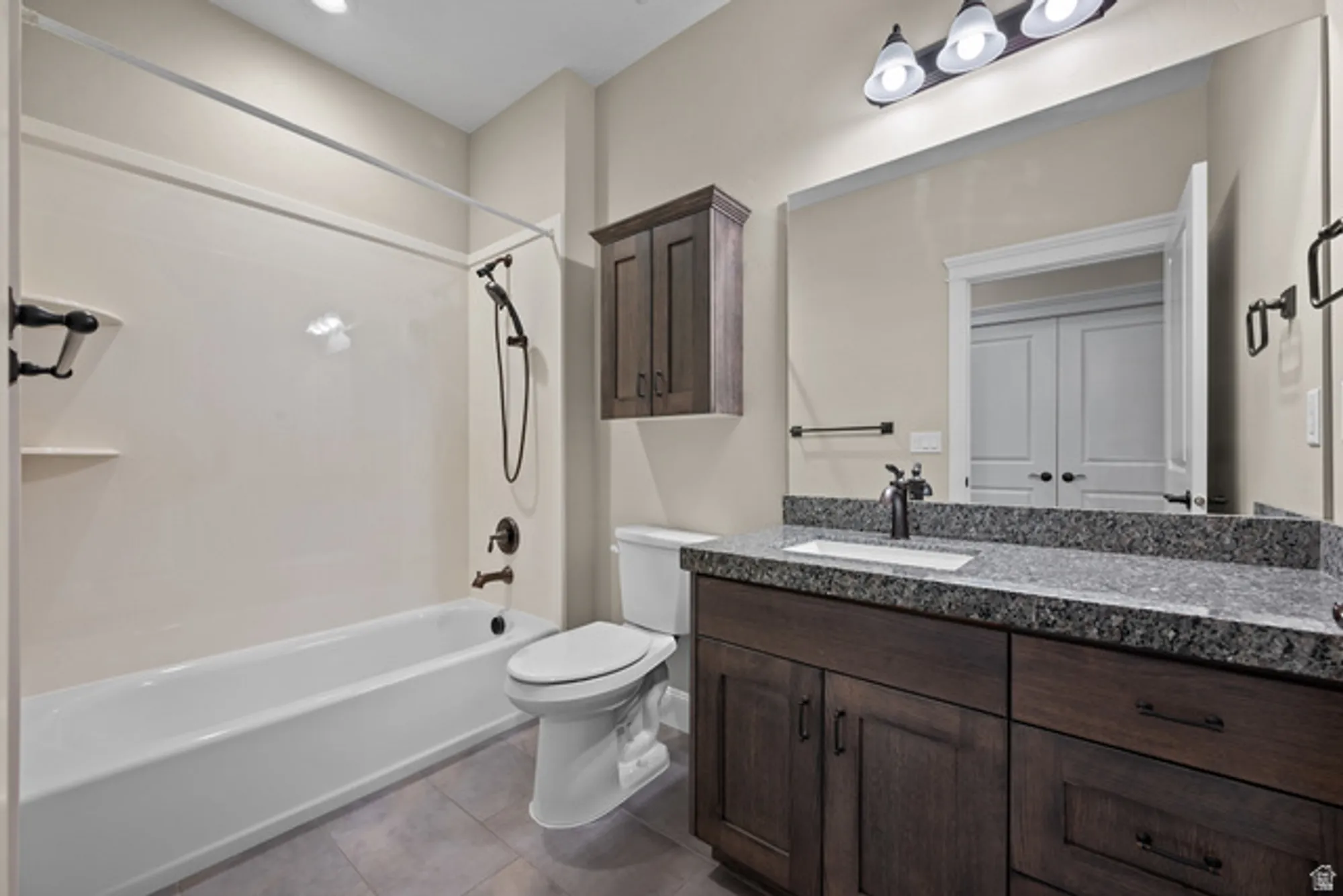 Property Slideshow image 23 of 33 | 10489 s harvest glory dr, South Jordan, UT, 84095