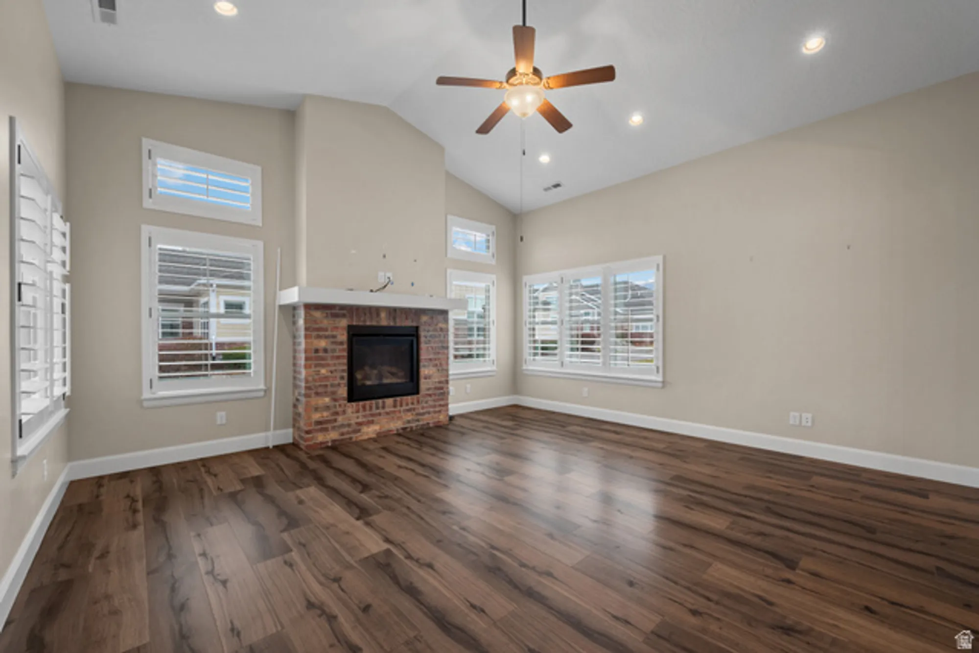 Property Slideshow image 6 of 33 | 10489 s harvest glory dr, South Jordan, UT, 84095