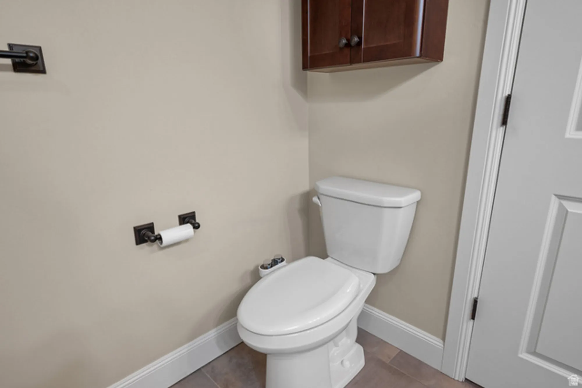 Property Slideshow image 18 of 33 | 10489 s harvest glory dr, South Jordan, UT, 84095