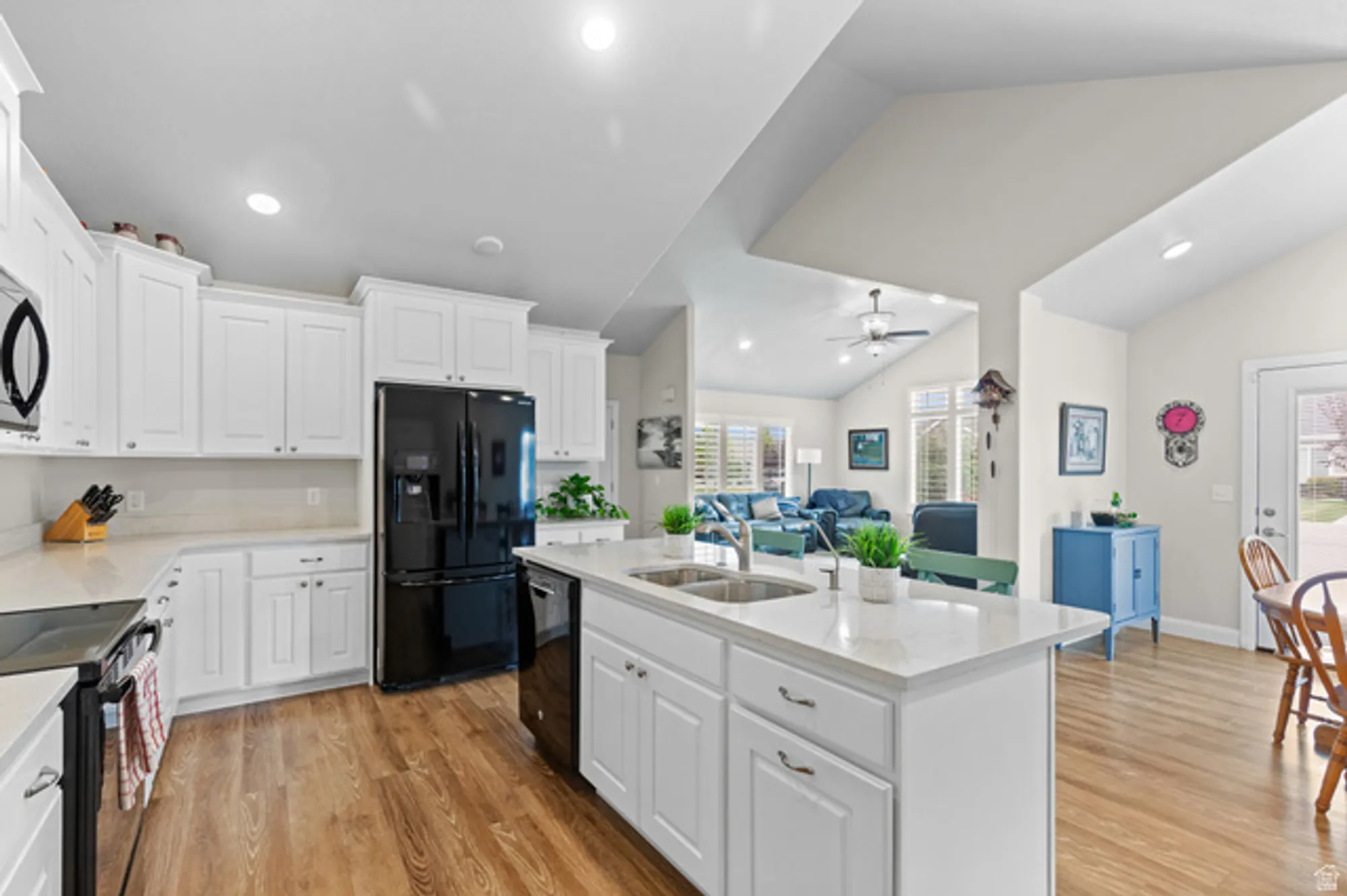 Property Slideshow image 12 of 31 | 1299 s 100 e unit e 1, Lehi, UT, 84043