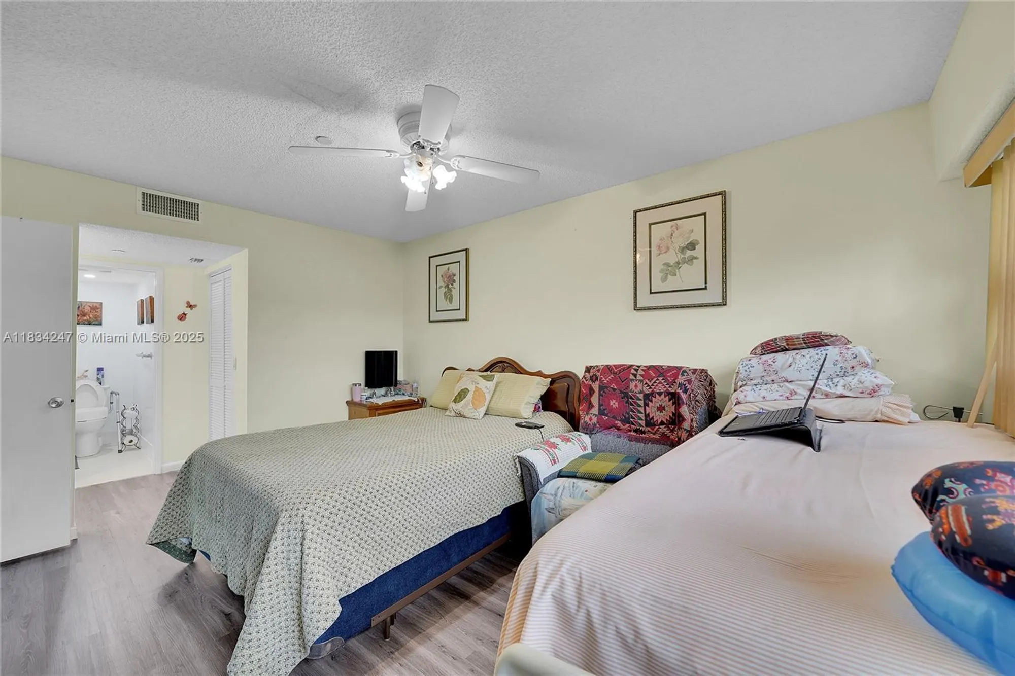 Property Slideshow image 24 of 47 | 571 sw 142nd ave 410o, Pembroke Pines, FL, 33027