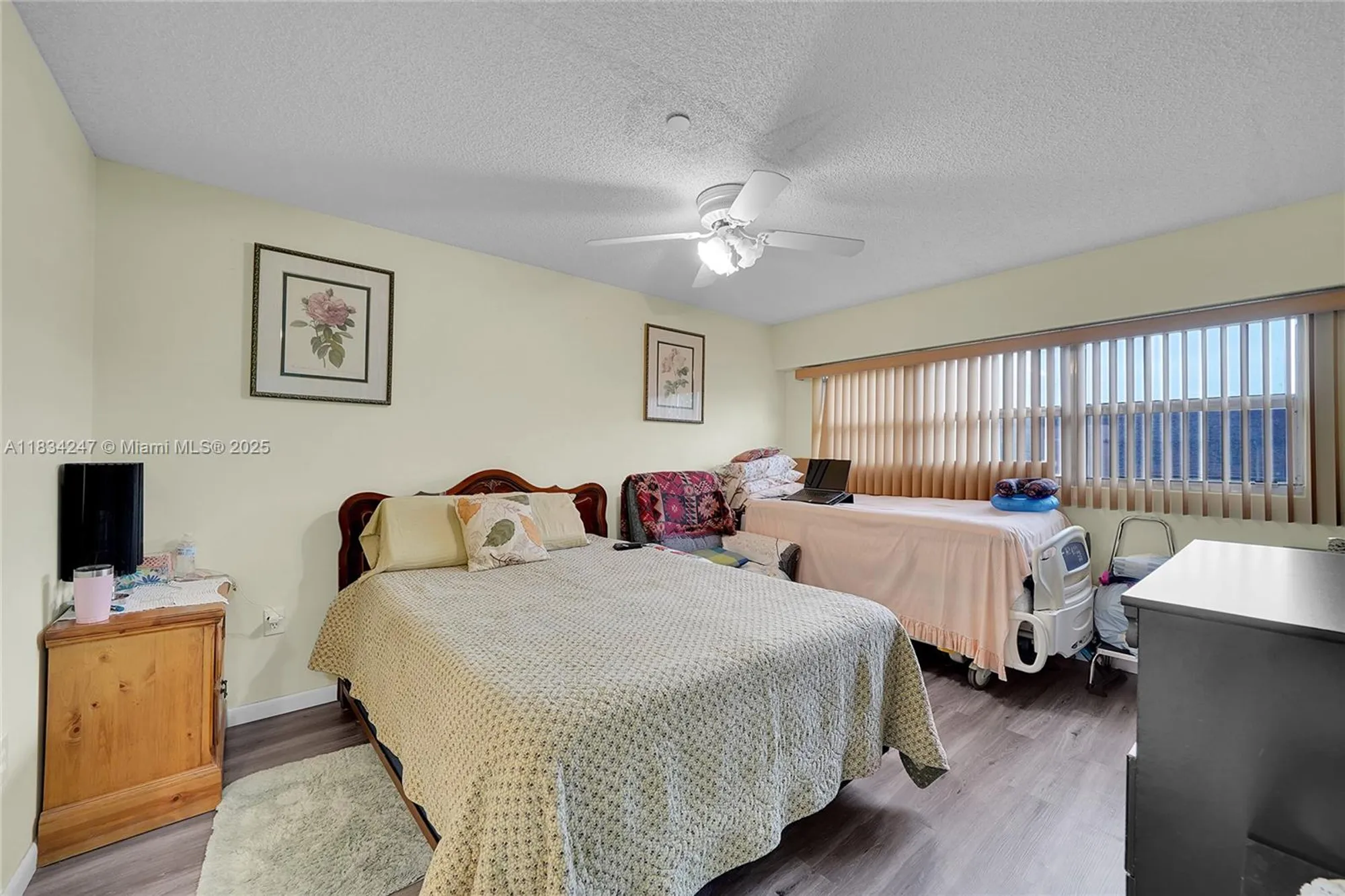 Property Slideshow image 22 of 47 | 571 sw 142nd ave 410o, Pembroke Pines, FL, 33027