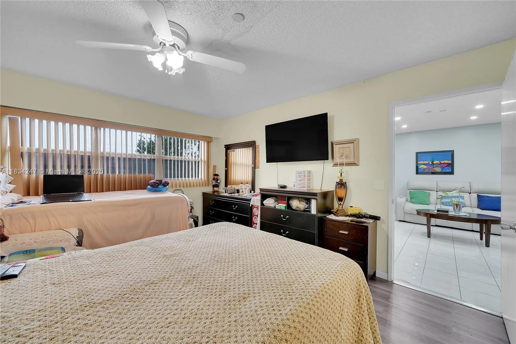 Property Slideshow image 23 of 47 | 571 sw 142nd ave 410o, Pembroke Pines, FL, 33027
