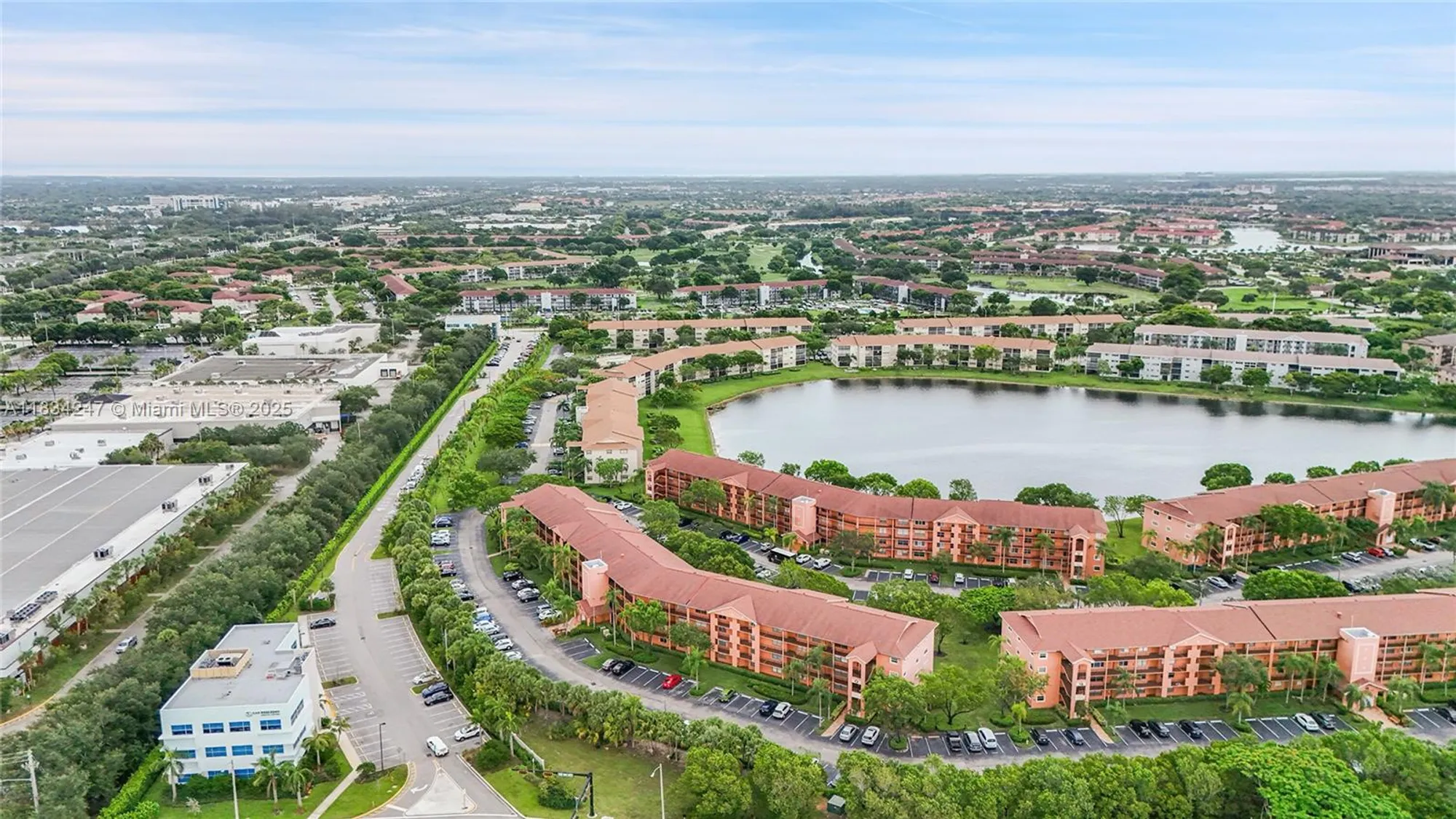 Property Slideshow image 34 of 47 | 571 sw 142nd ave 410o, Pembroke Pines, FL, 33027